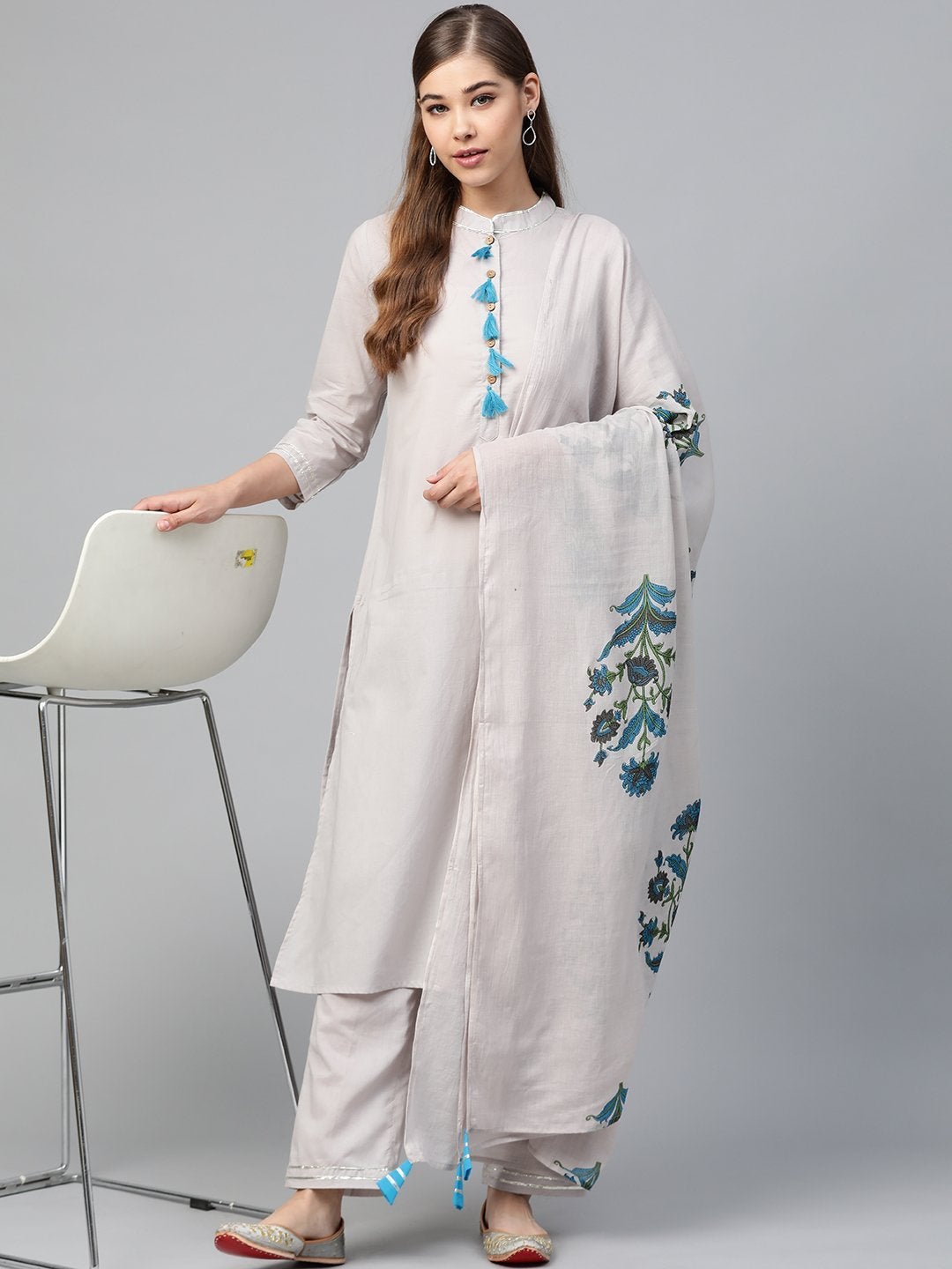 Women's Grey Kurta Pants & White Block Print Dupatta