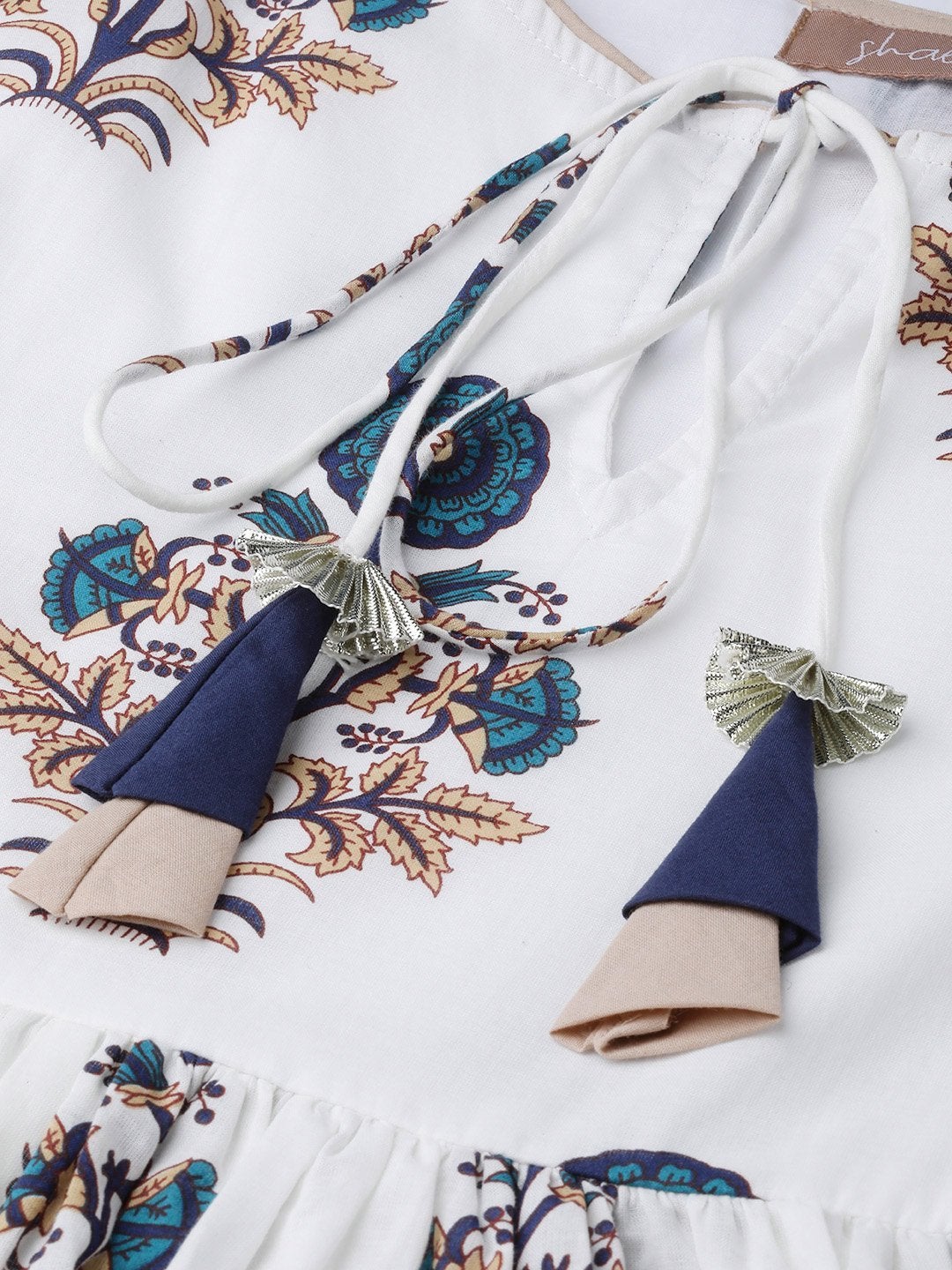 Women's Navy Floral Kurta With Pants & Beige Crinkled Dupatta - SHAE