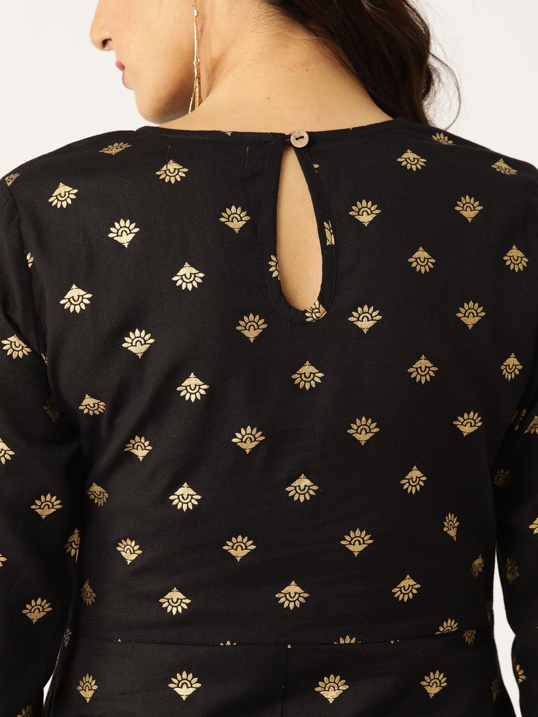 Women's Black Foil Booti High Low Kurta With Pencil Pants - SHAE