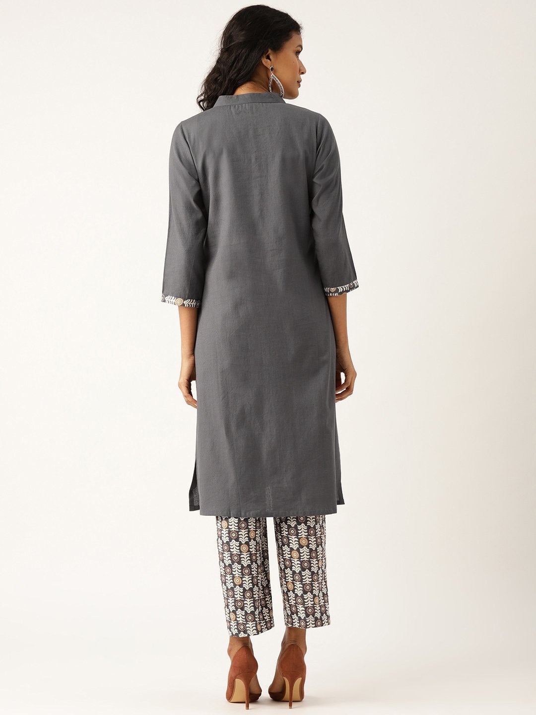 Women's Grey Floral Straight Kurta With Pants - SHAE