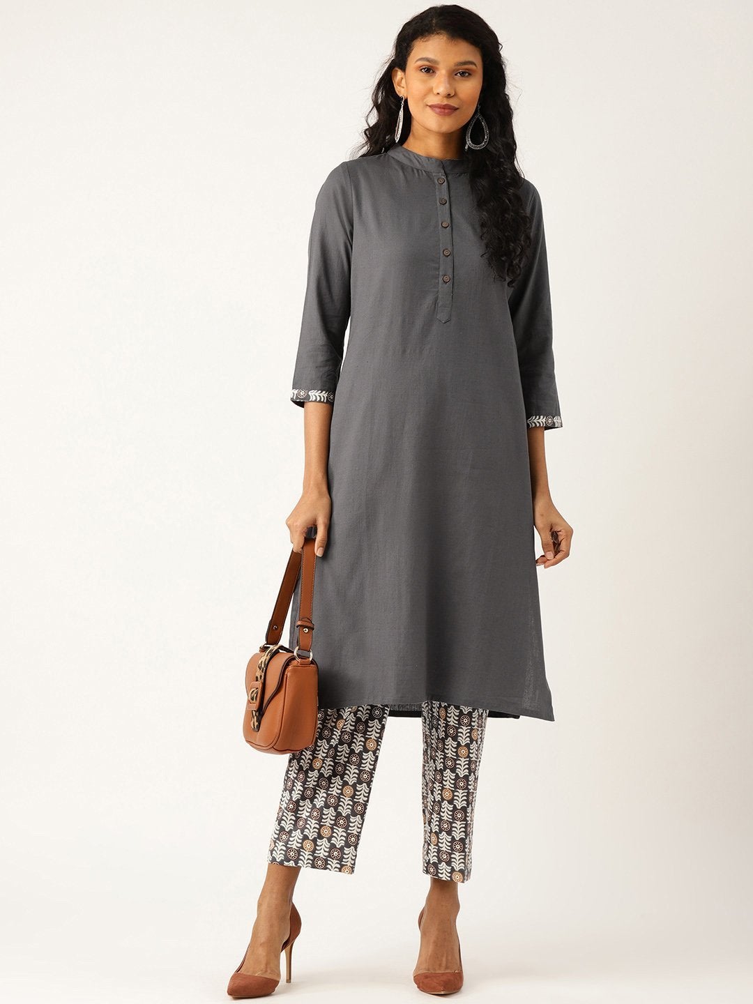 Women's Grey Floral Straight Kurta With Pants - SHAE