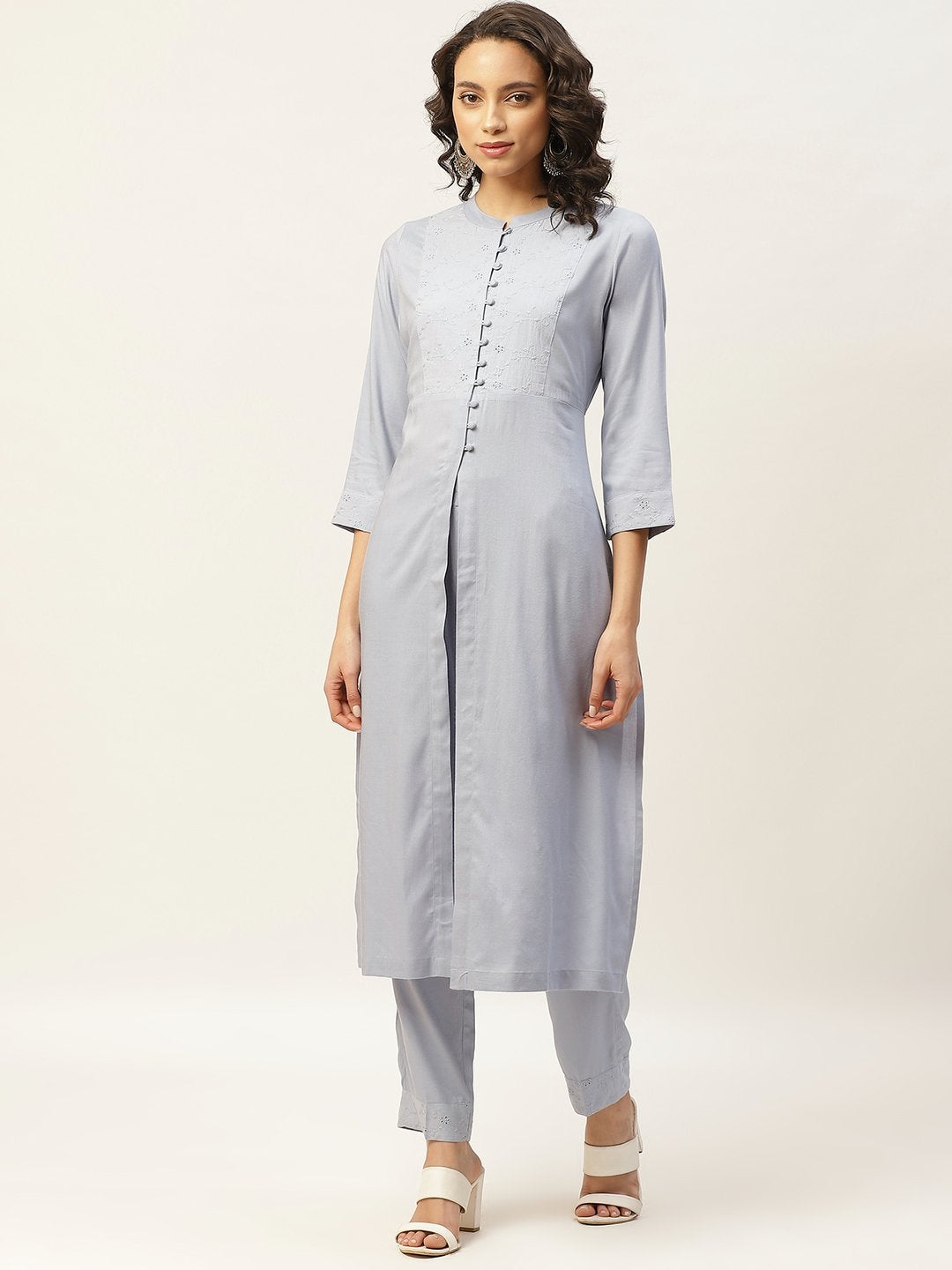 Women's Grey Schiffli Straight Yoke Kurta With Pants - SHAE