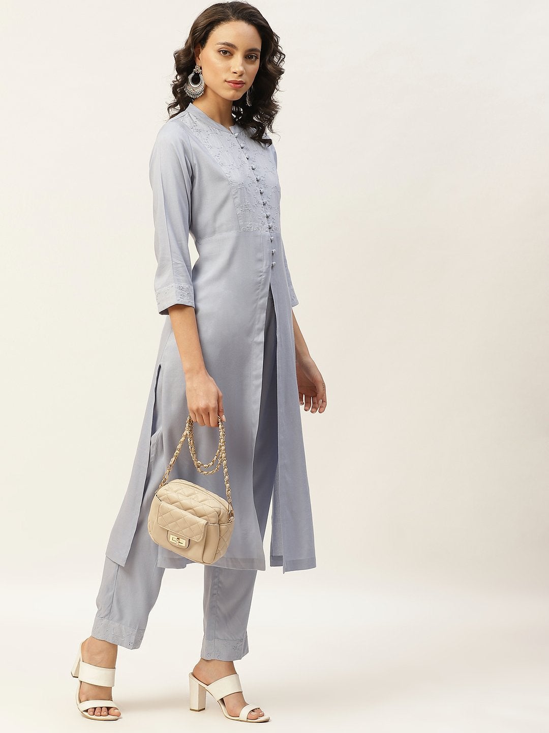 Women's Grey Schiffli Straight Yoke Kurta With Pants - SHAE