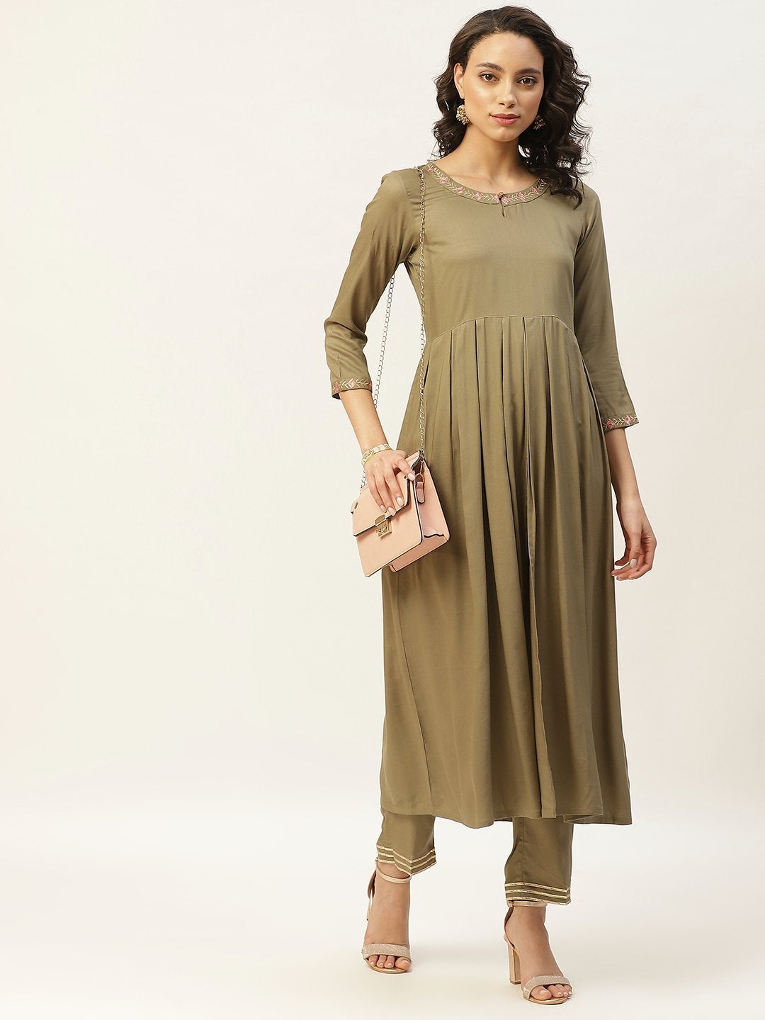Women's Olive Zari Embroidery Slit Kurta With Pants - SHAE