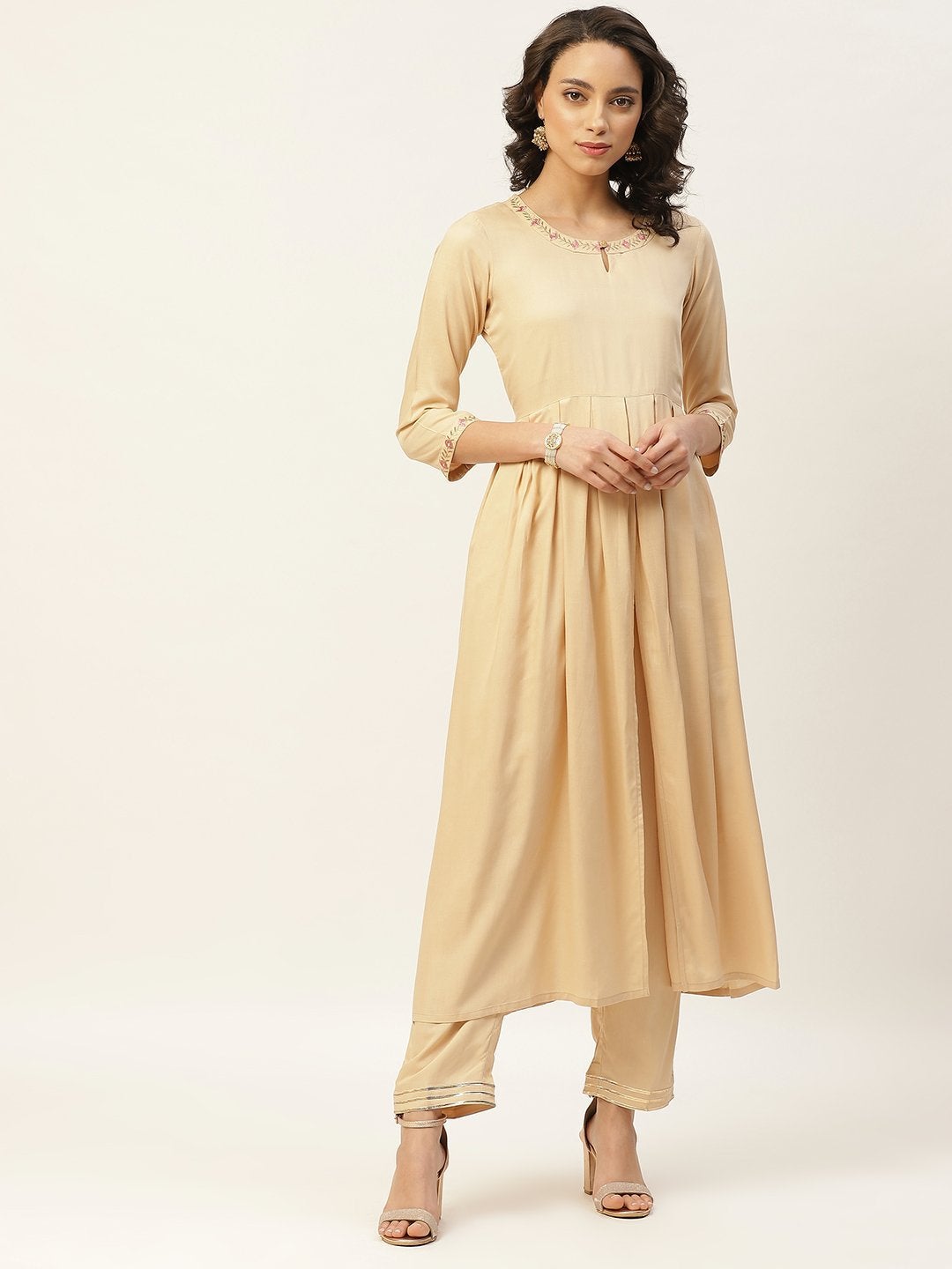 Women's Beige Zari Embroidery Slit Kurta With Pants - SHAE