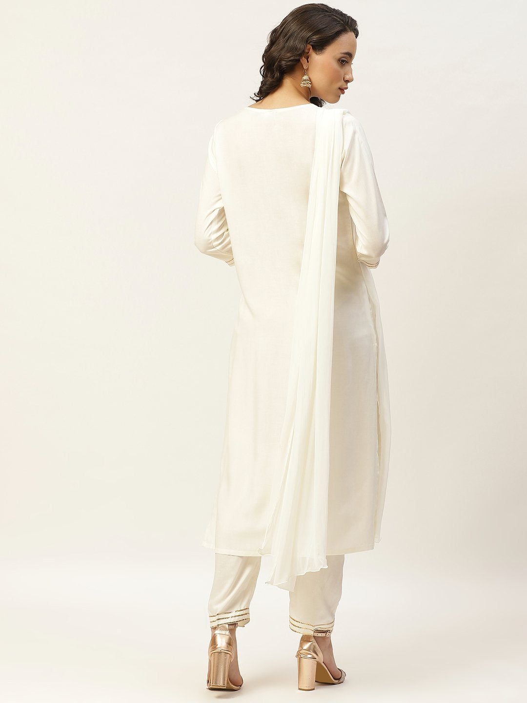 Women's Off White Zari Embroidery Kurta With Pants & Chiffon Dupatta