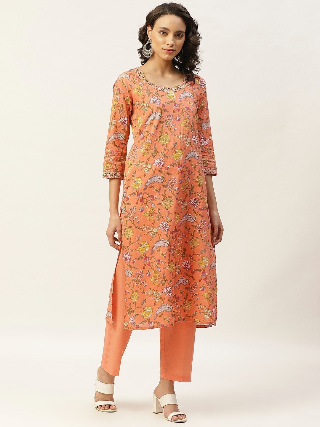 Women's Peach Floral Zari Embroidery Kurta With Straight Pants - SHAE
