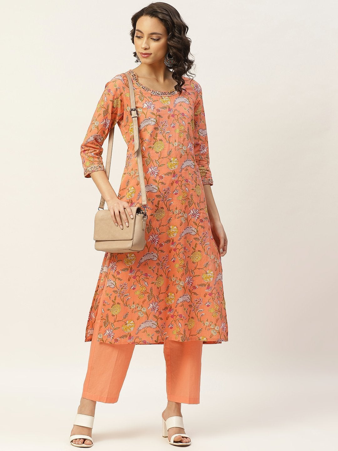 Women's Peach Floral Zari Embroidery Kurta With Straight Pants - SHAE