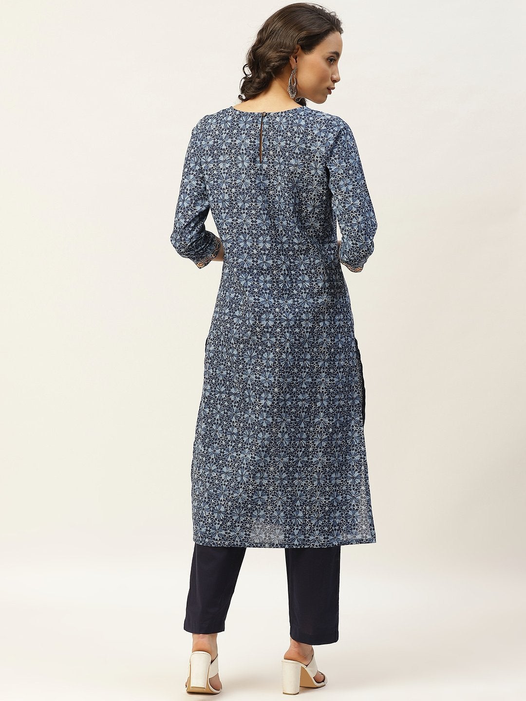 Women's Indigo Floral Zari Embroidery Kurta With Straight Pants - SHAE