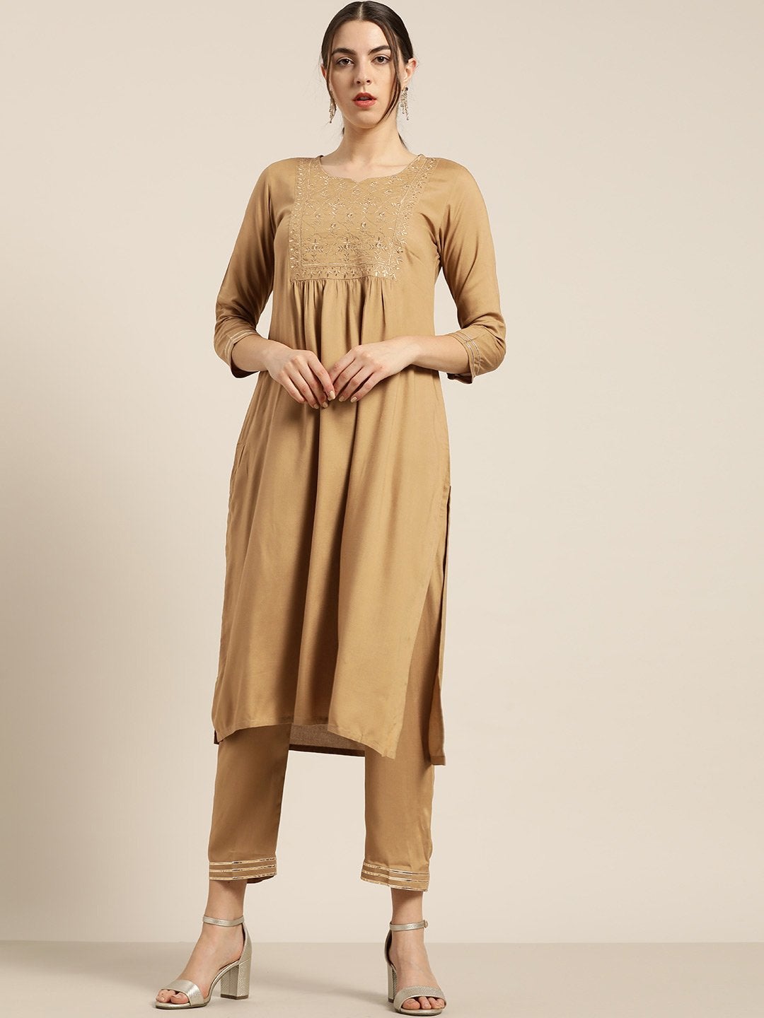 Women's Brown Zari Embroidery Kurta With Straight Pants - SHAE