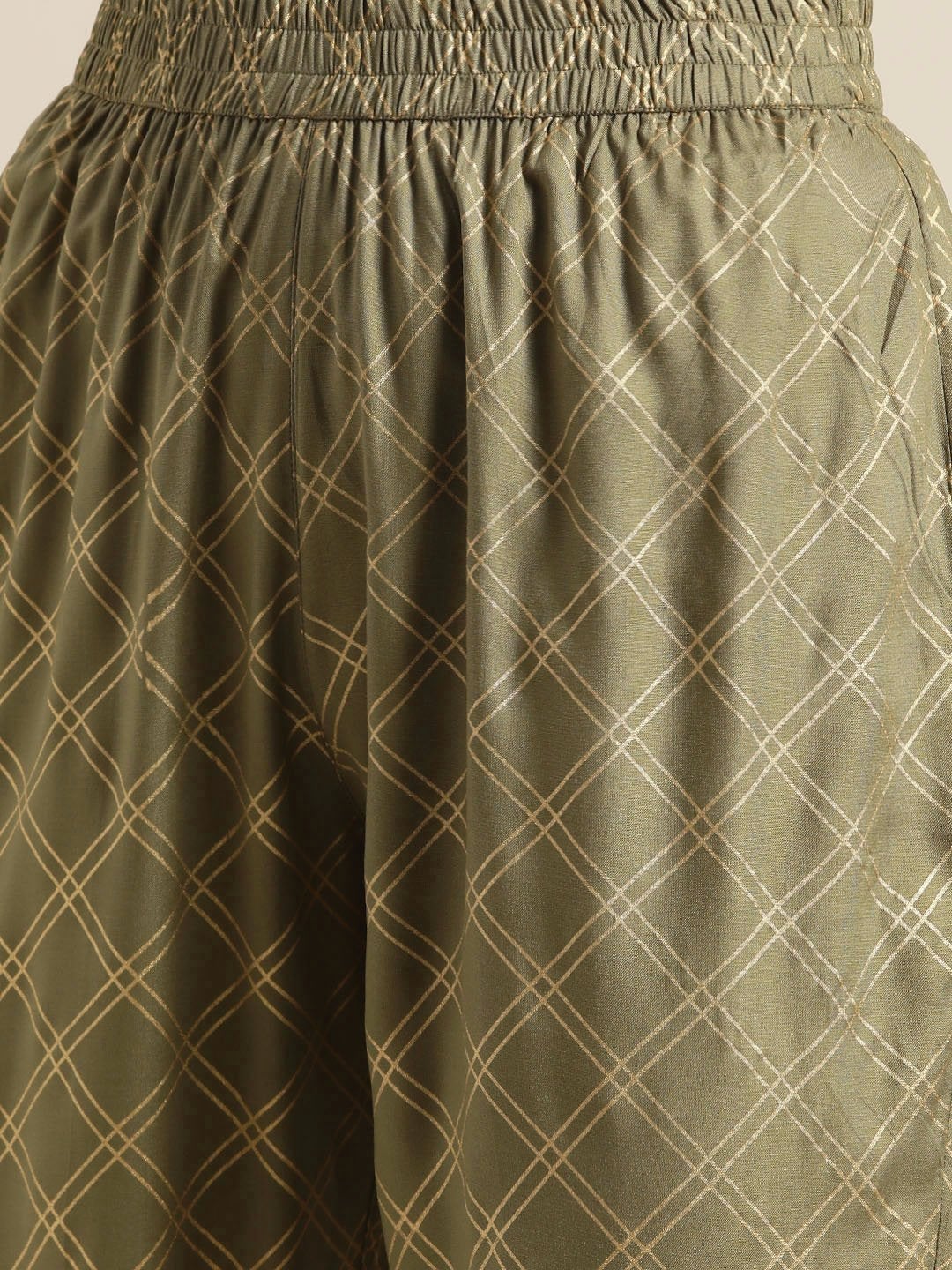 Women's Olive Chakra Foil Kurta With Straight Pants - SHAE