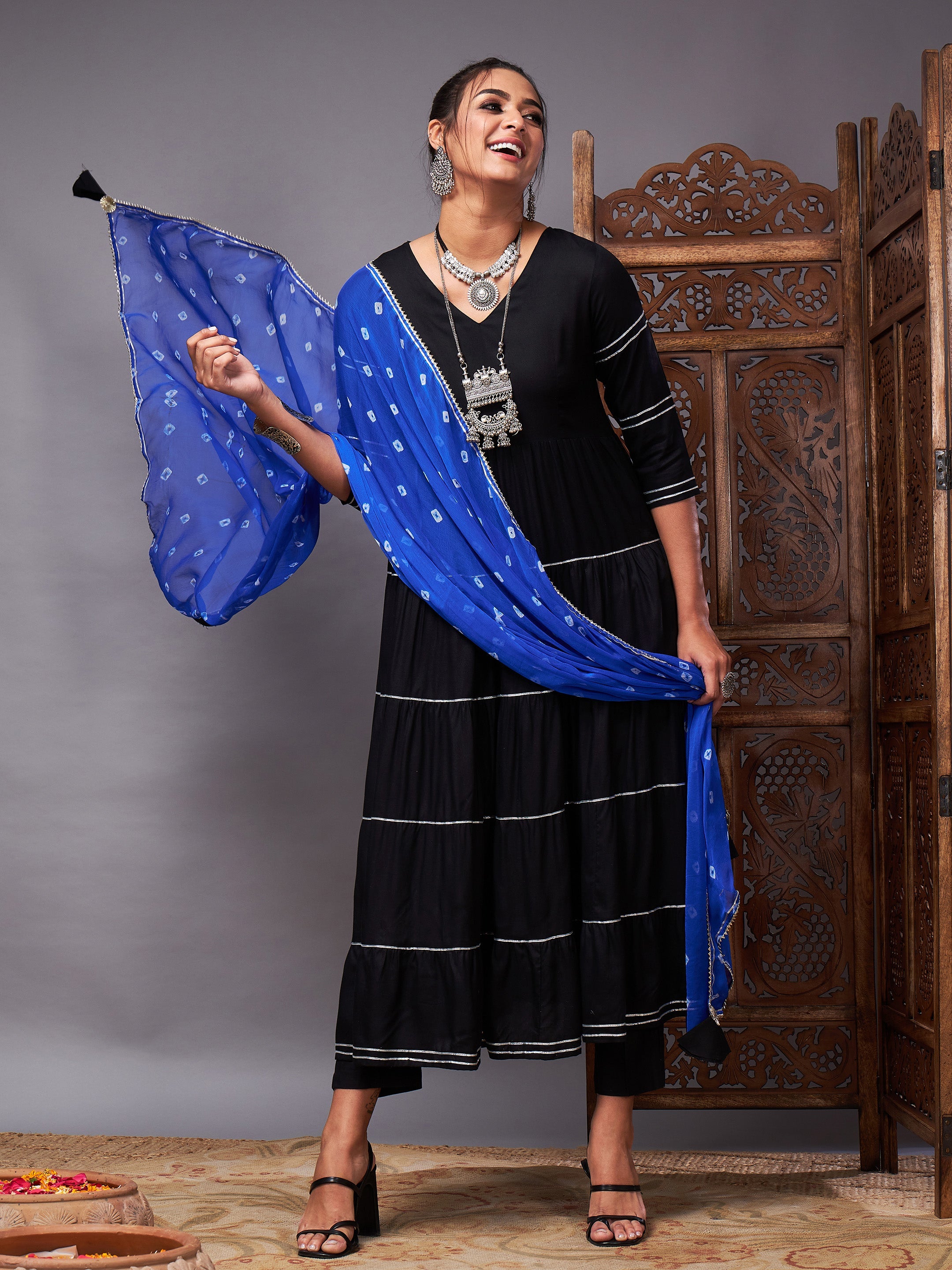 Women's Black Tiered Kurta Set With Blue Bandhej Dupatta - Lyush