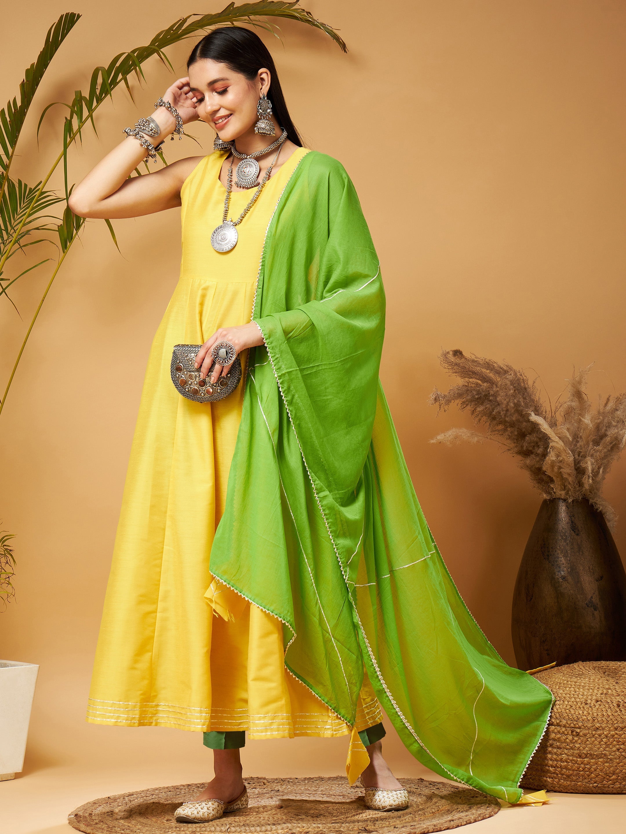 Women's Yellow & Green Anarkali Kurta Set With Green Dupatta - Lyush