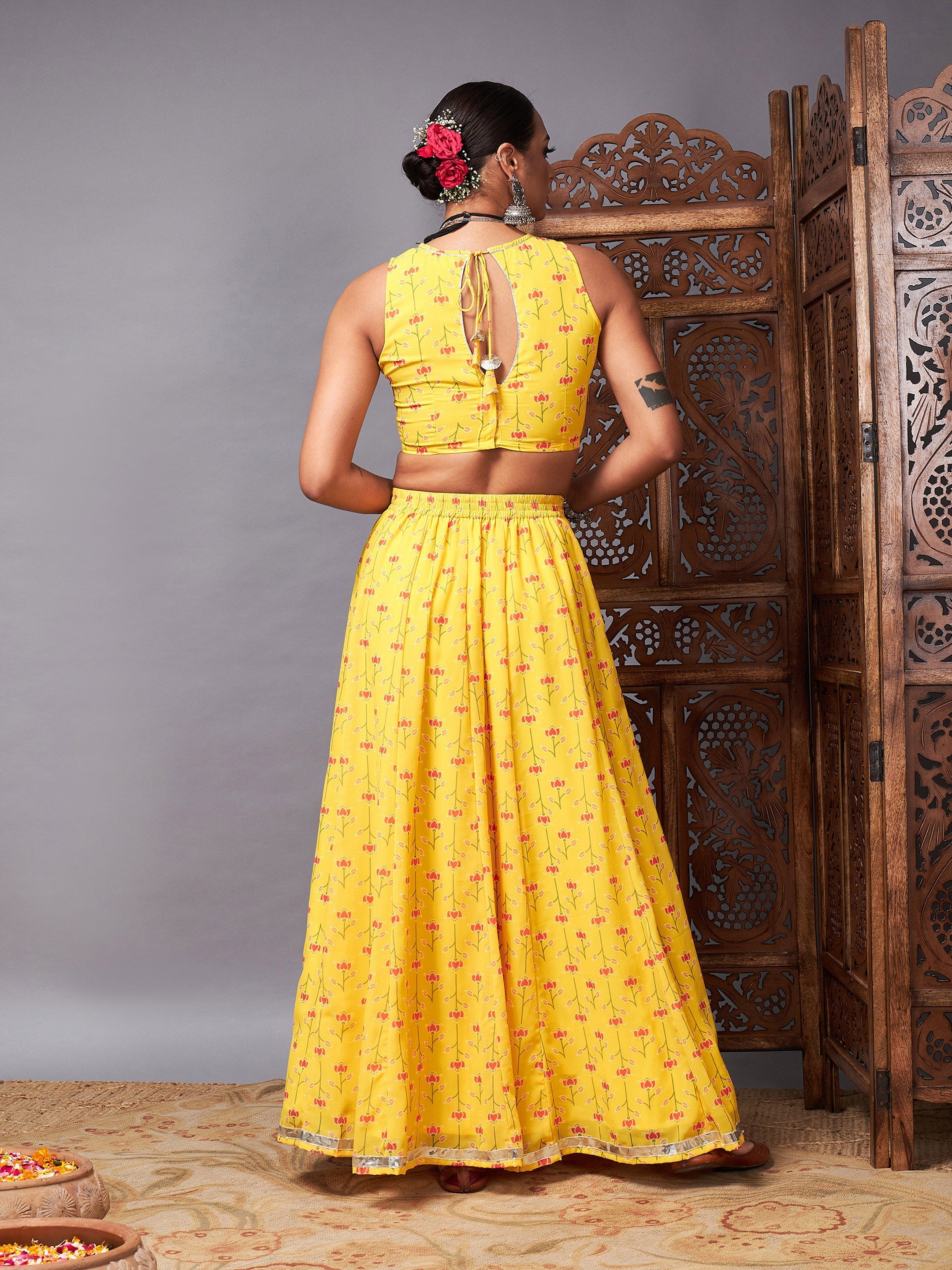Women's Yellow Ruched Crop With Pocket Anarkali Skirt - Lyush