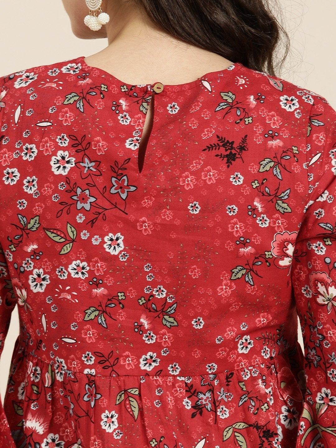 Women's Red Floral Gathered Top - SASSAFRAS