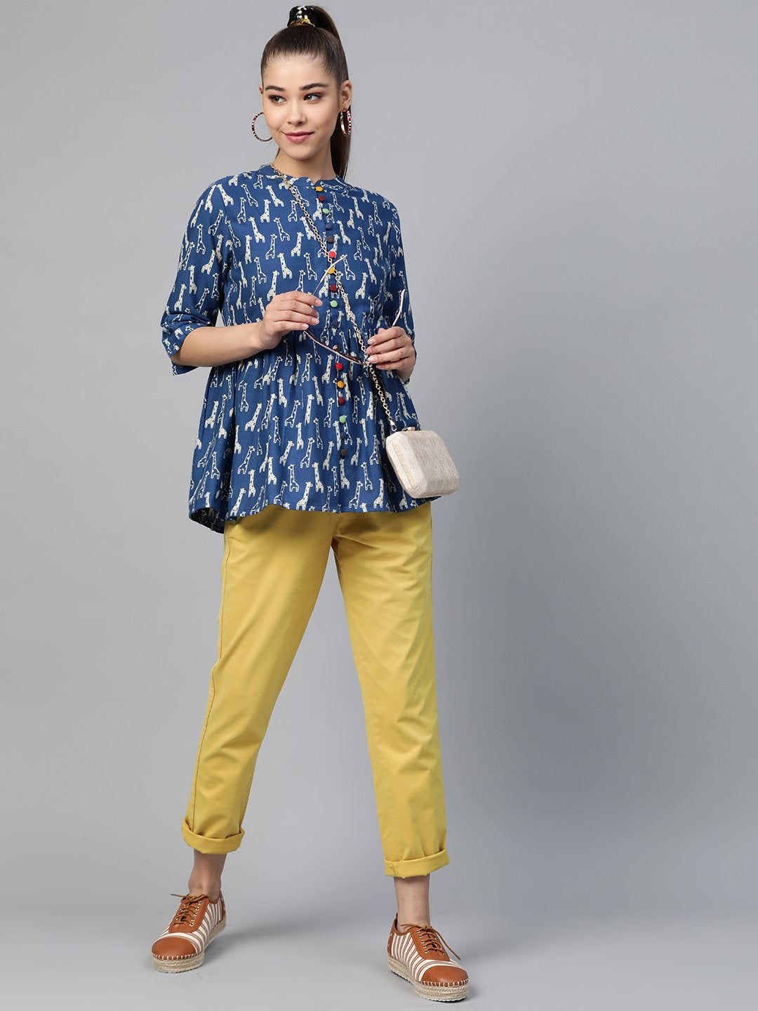 Women's Blue Giraffe Print Gathered Top - SASSAFRAS