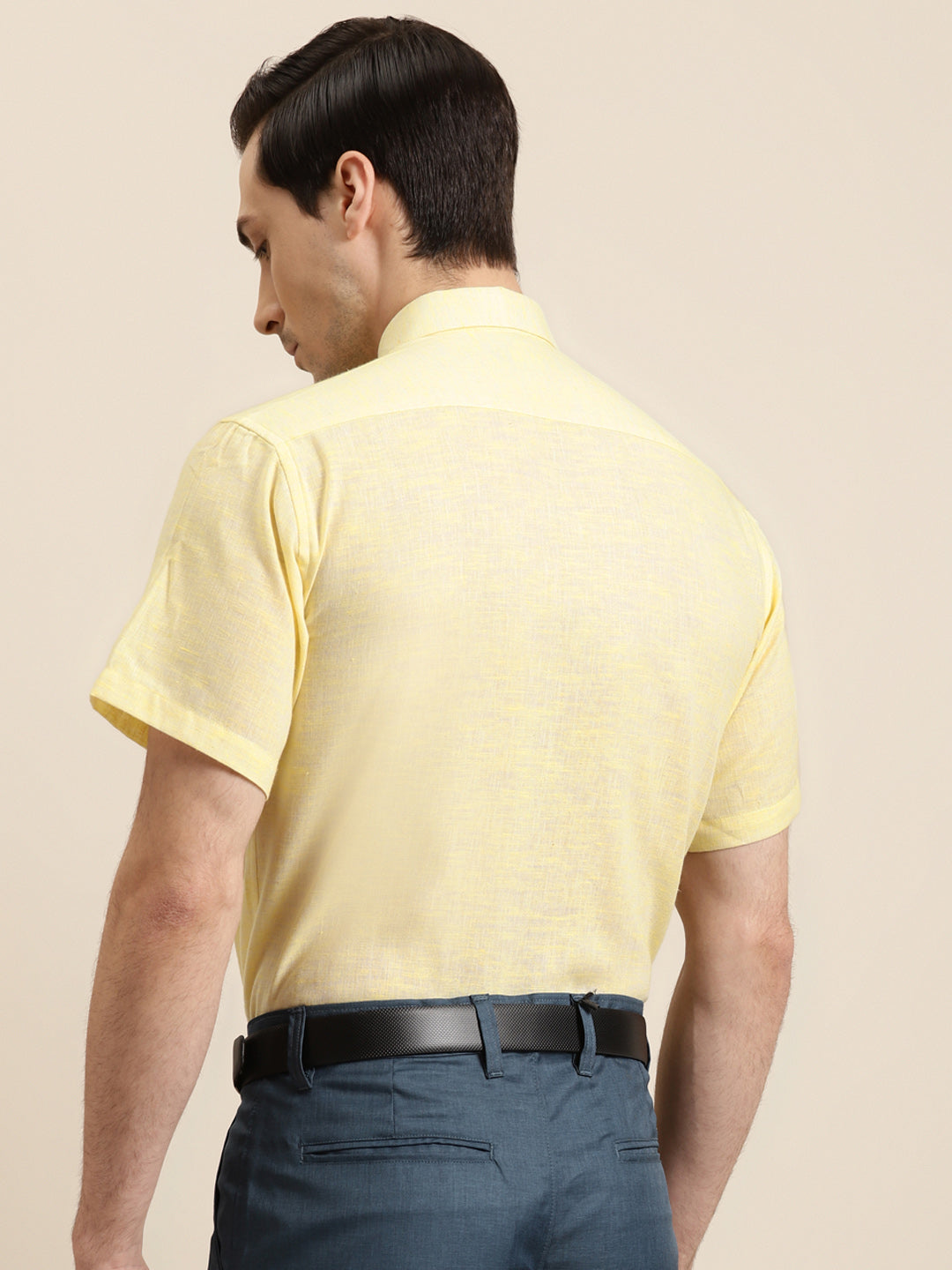 Men's Cotton Blend Lemon Classic Formal Shirt - Sojanya