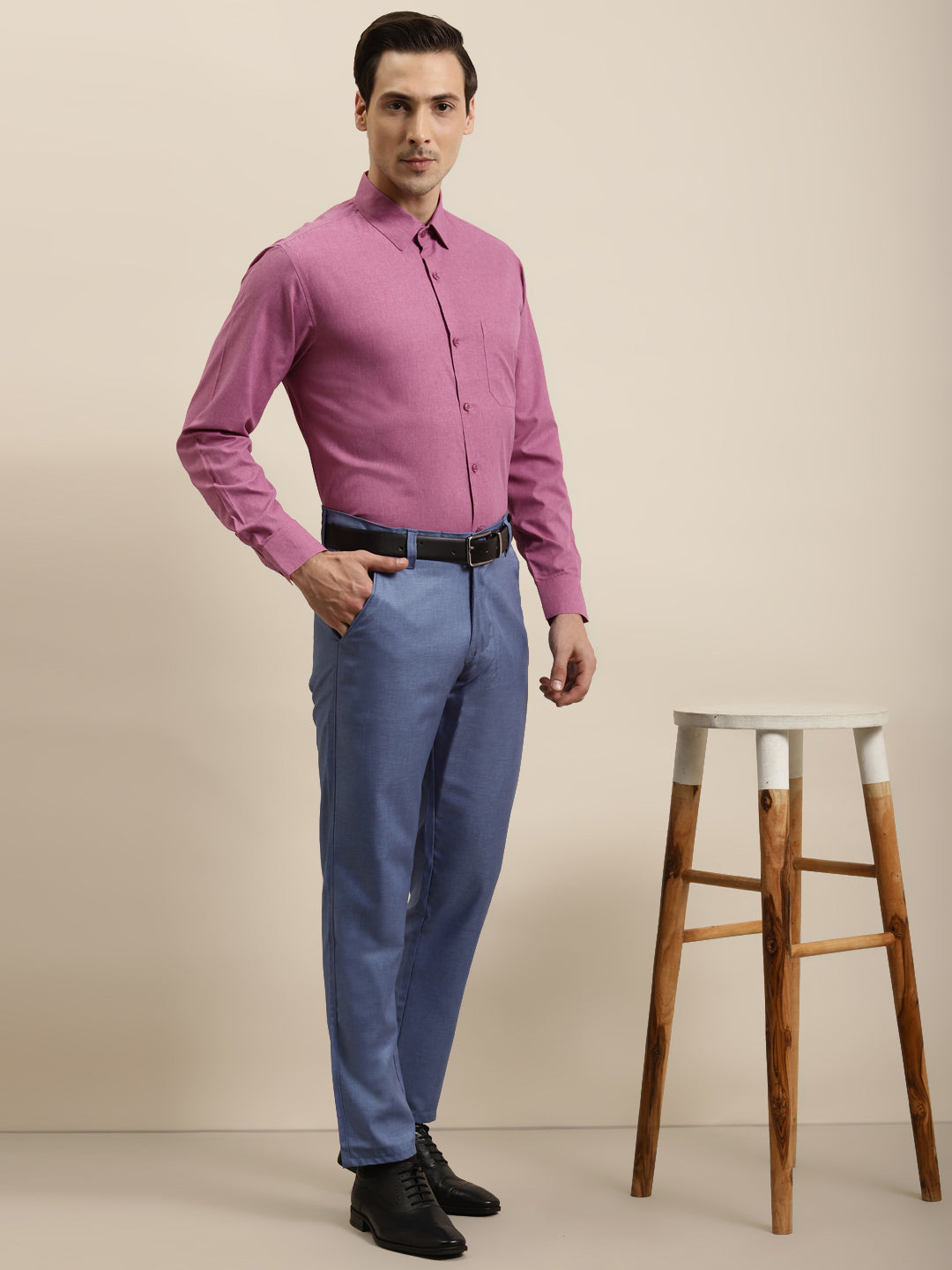 Men's Cotton Magenta Formal Classic Shirt - Sojanya