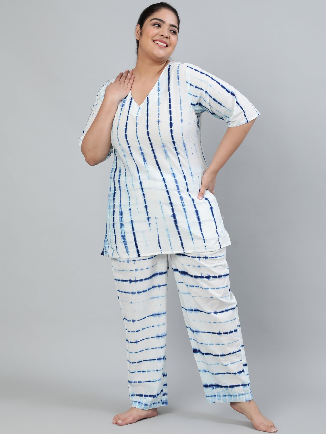 Women's Plus Size Off- White Tie-Dye Printed Night Suit With Half Sleeves - Nayo Clothing