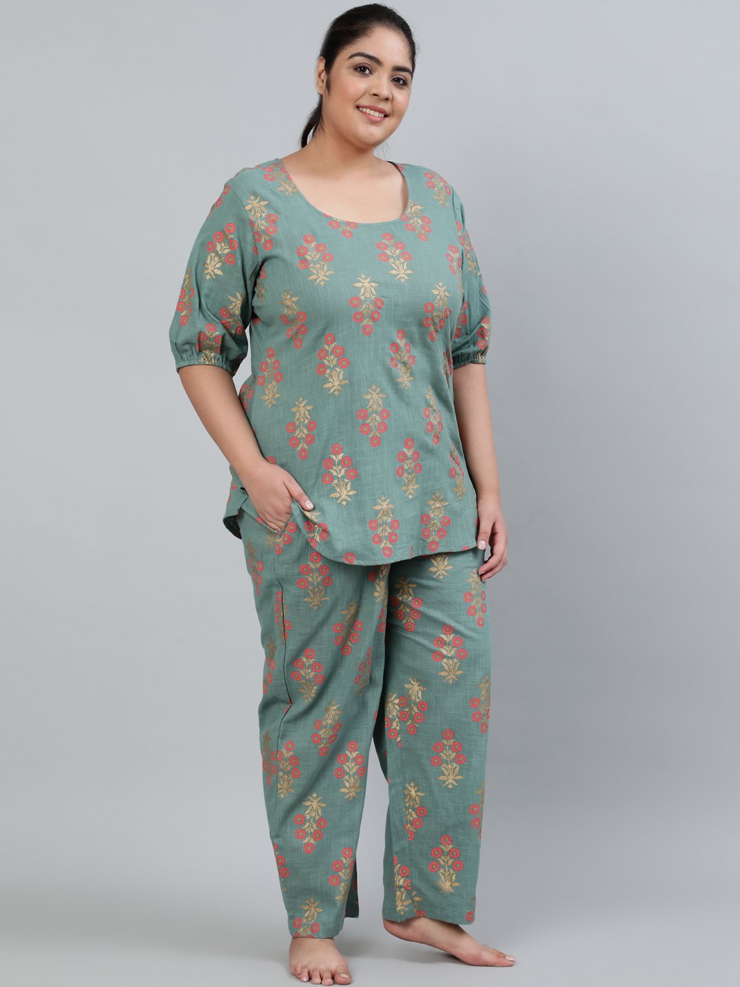 Women's Plus Size Green Printed Night Suit With Half Sleeves - Nayo Clothing