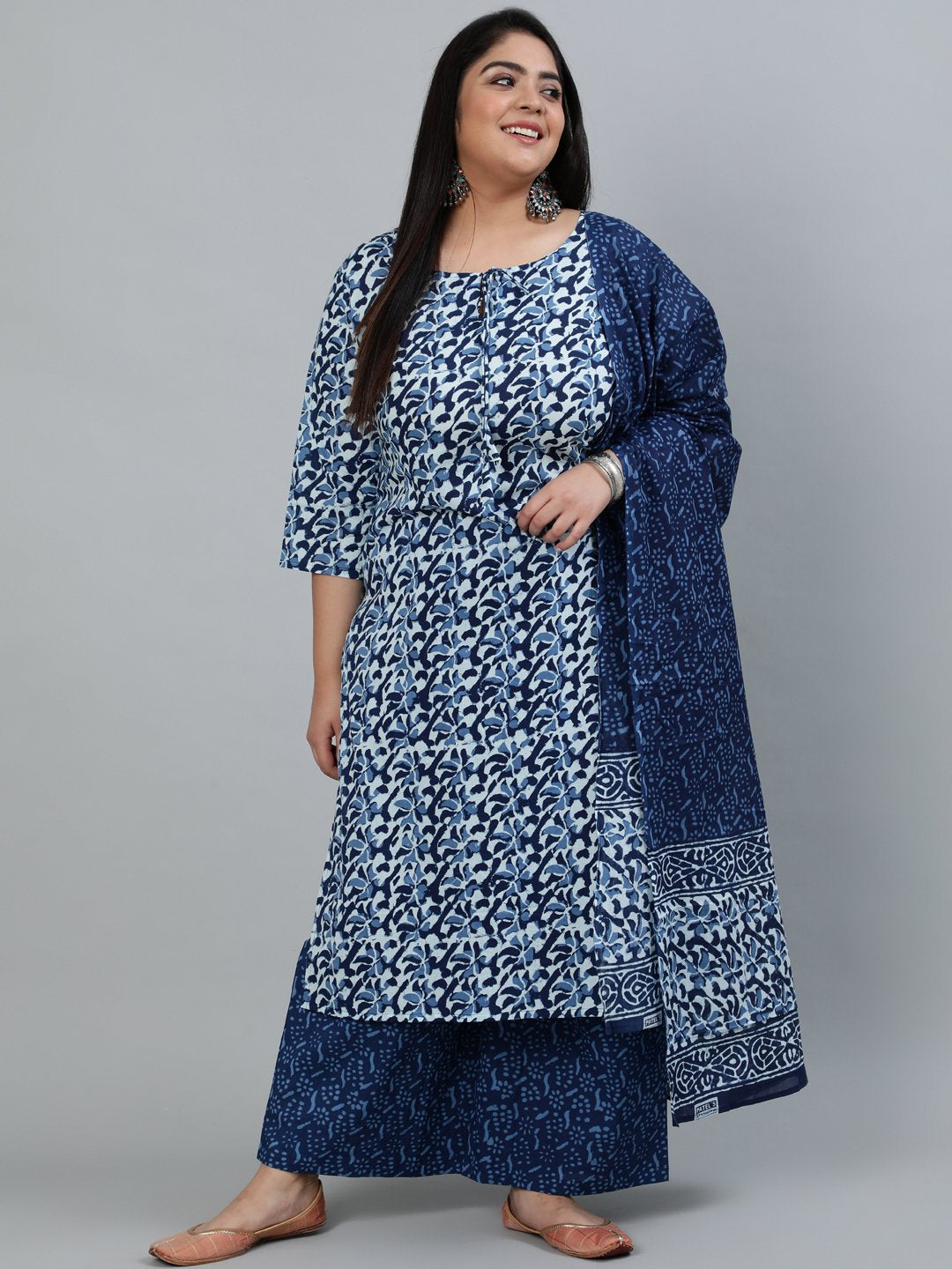 Women's Plus Size Blue Printed Straight Kurta With Palazo & Dupatta - Nayo Clothing