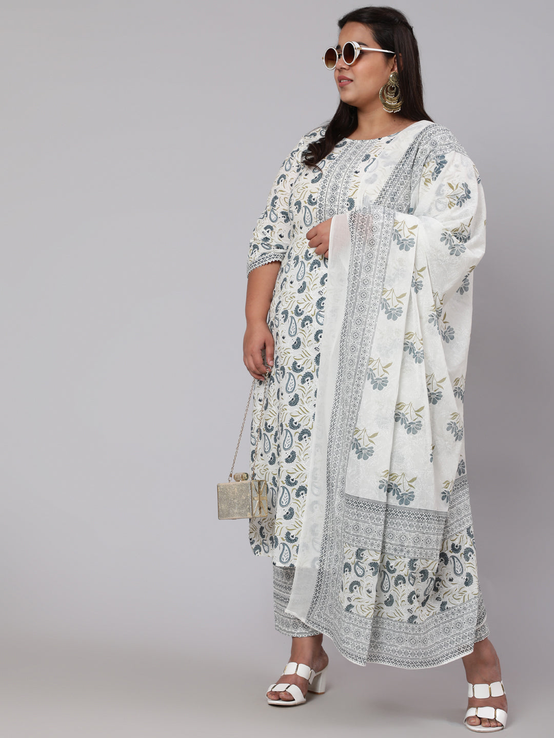 Women's Plus Size Grey Printed Kurta And Palazzo With Dupatta - Nayo Clothing