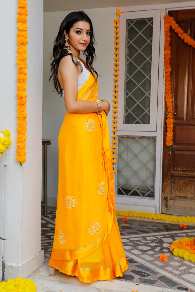 Women's Yellow Chiffon Saree - Indi Inside