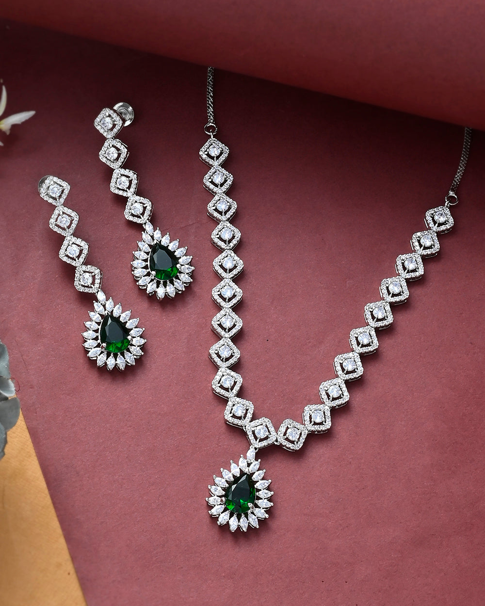 Women's Silver Plated Teardrop Green And White Zircons Adorned Brass Jewellery Set - Voylla