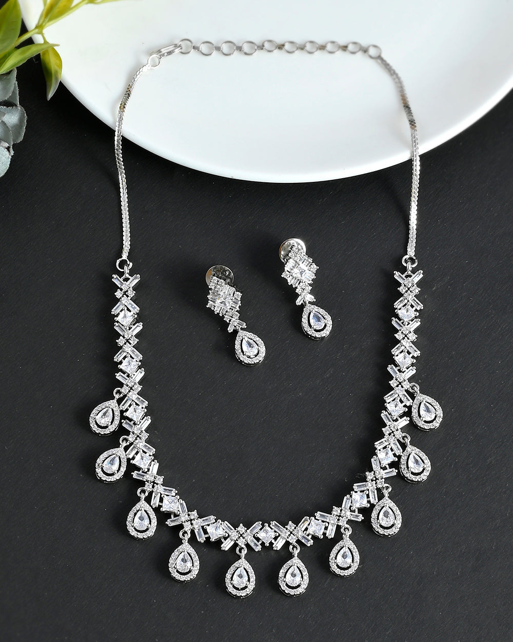 Women's Sparkling Elegance Delicate Jewellery Set - Voylla