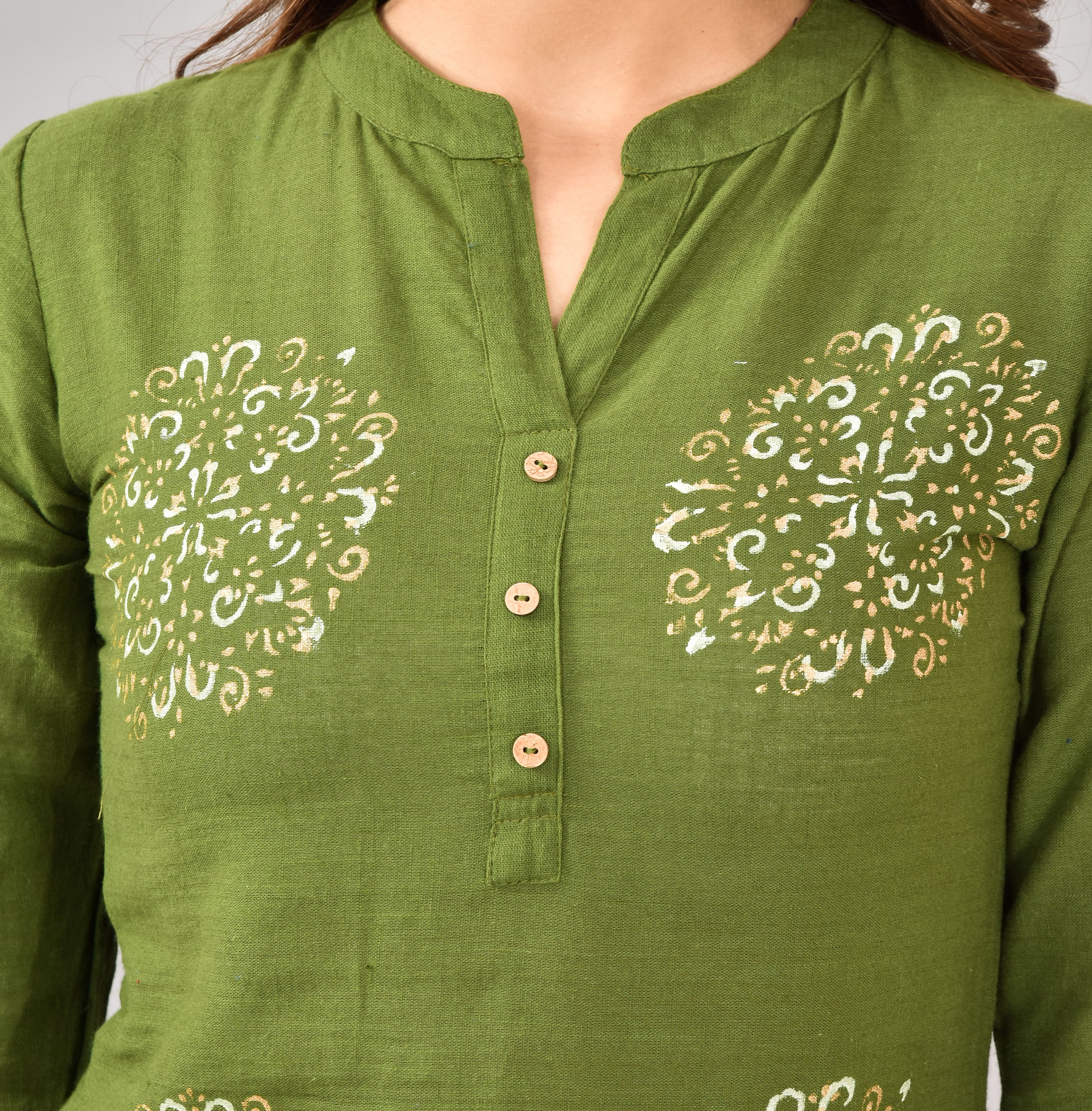 Women's Green Color Straight Kurti - Aayumi