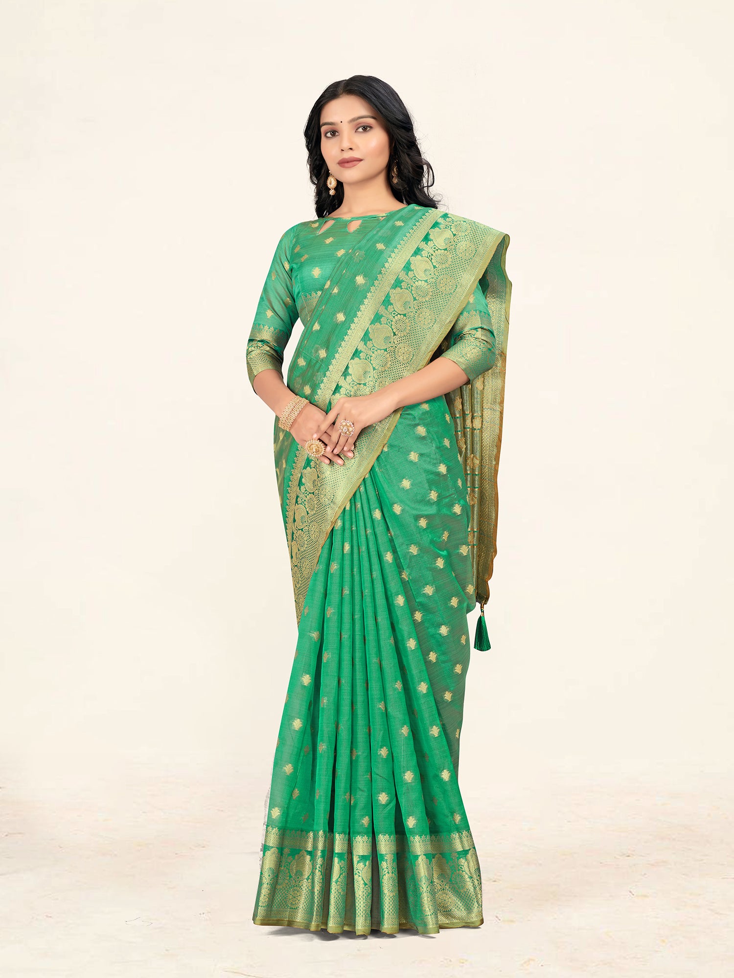Women's Green Color Stylist Saree With Blouse - Sweet Smile