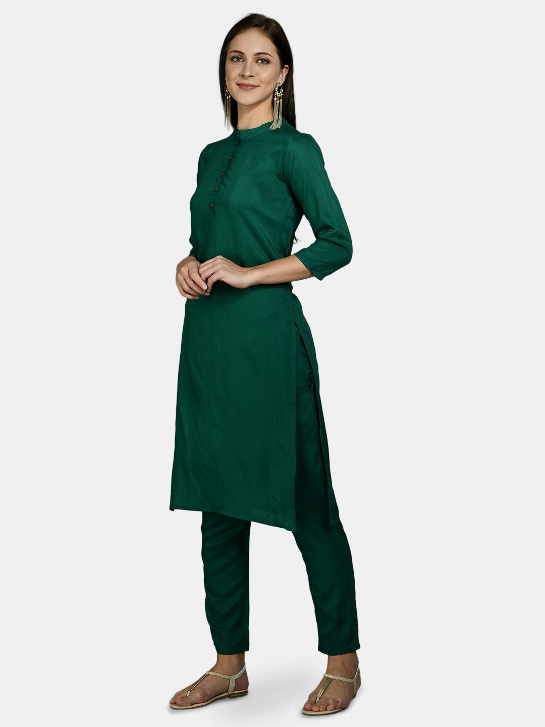 Women's Green Silk Solid 3/4 Sleeve Round Neck Casual Kurta Pant Dupatta Set - Myshka