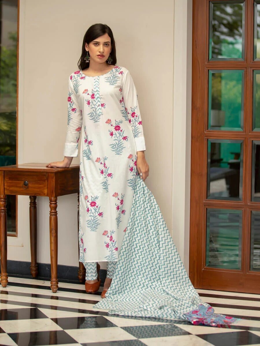 Women's White Flower Print Cotton Kurta Set Collection - Dwija Fashion