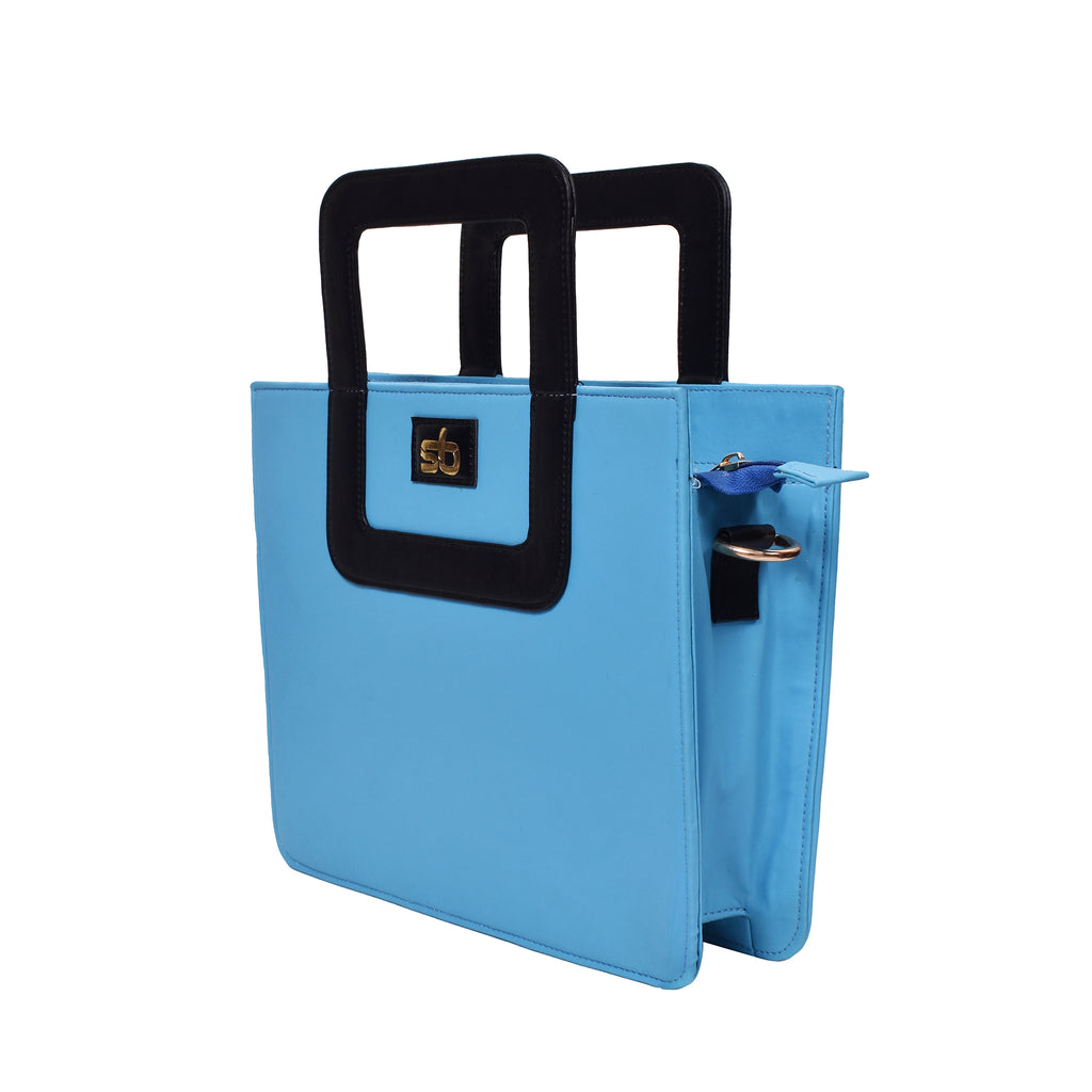 Women's Spacious, Stylish, Sturdy Handbag With Zip Closure