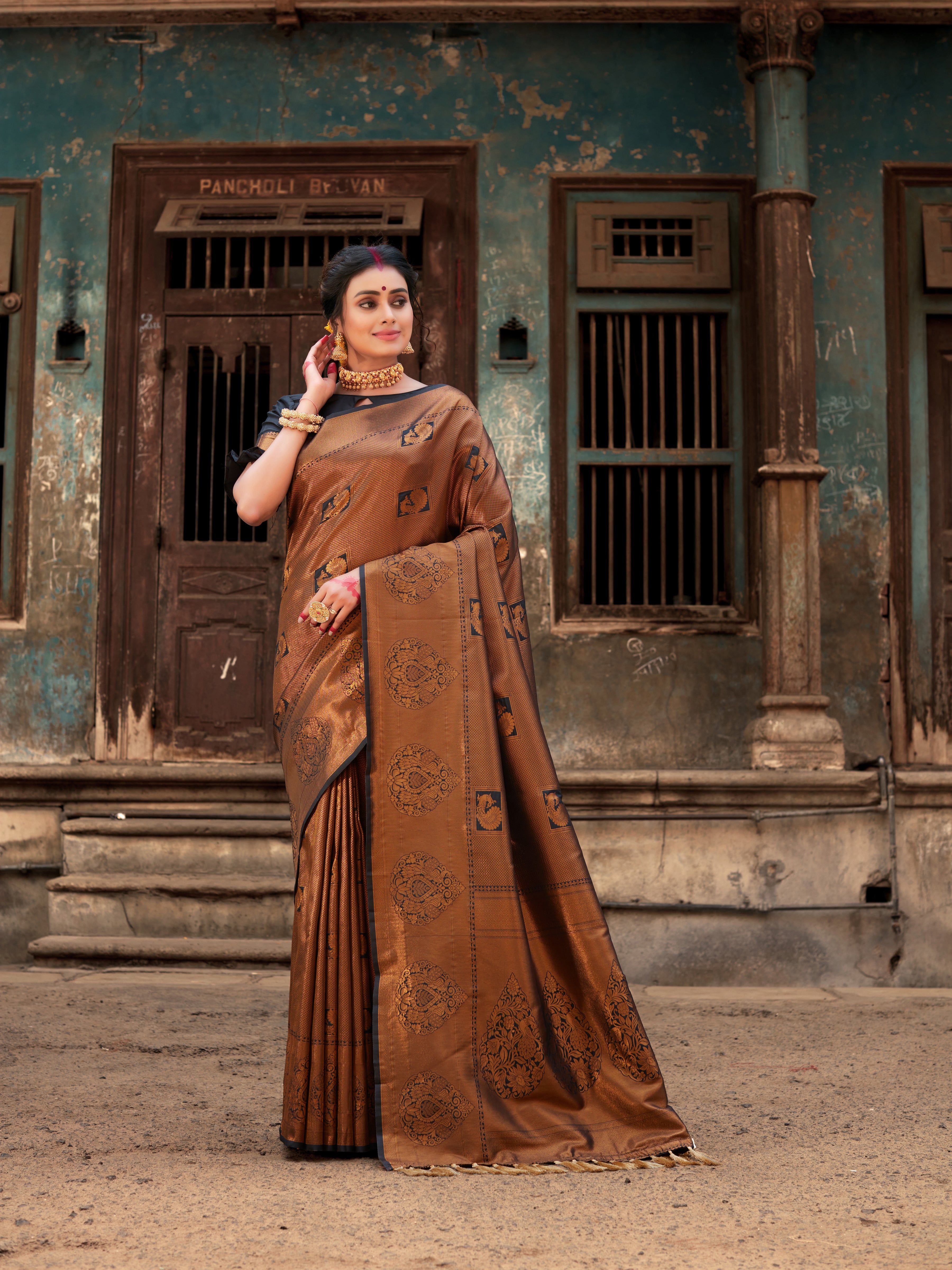 Women's Pure Kanjeevaram Silk Woven Saree Black - Tasarika