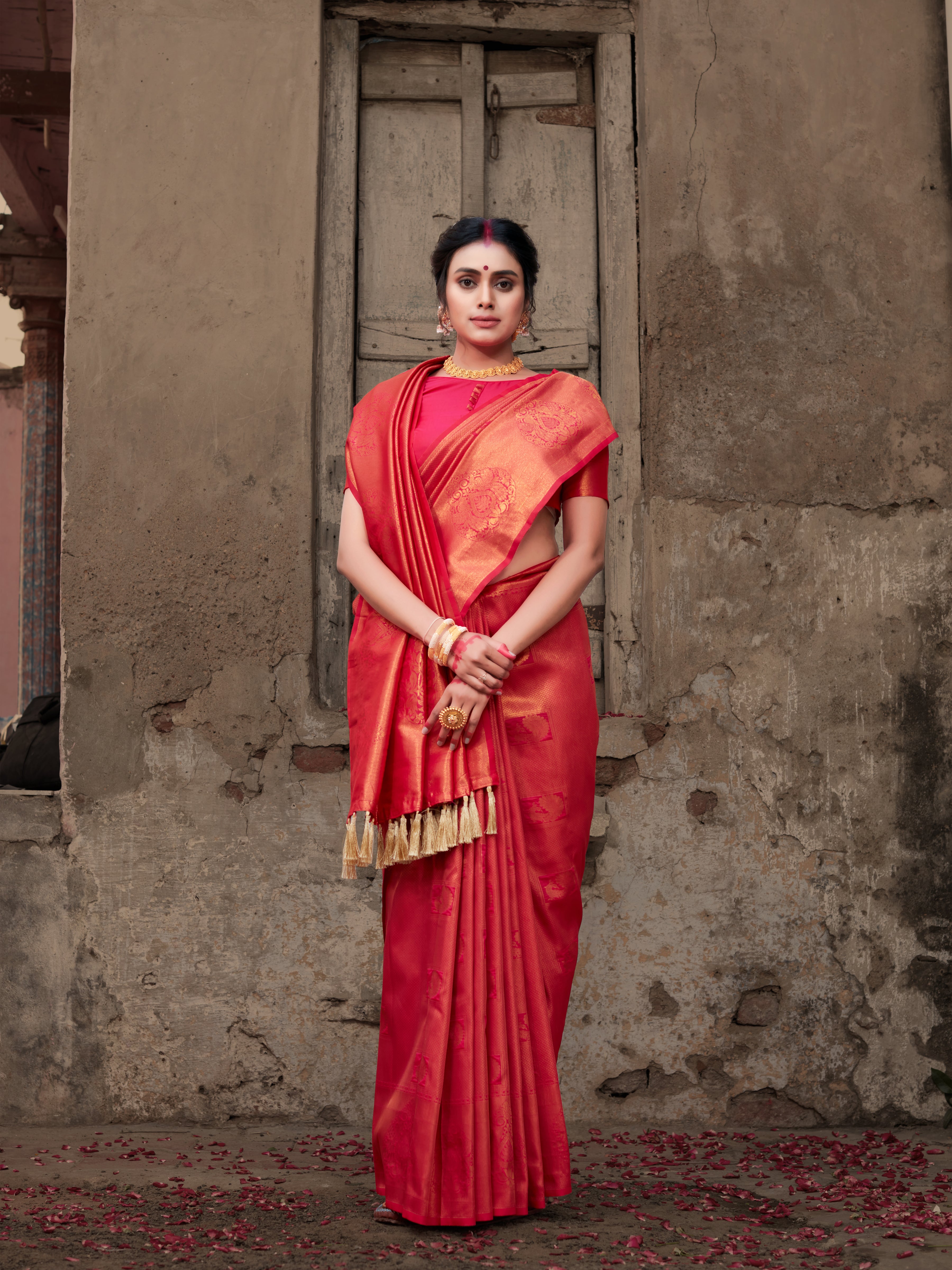 Women's Pure Kanjeevaram Silk Woven Saree Pink - Tasarika