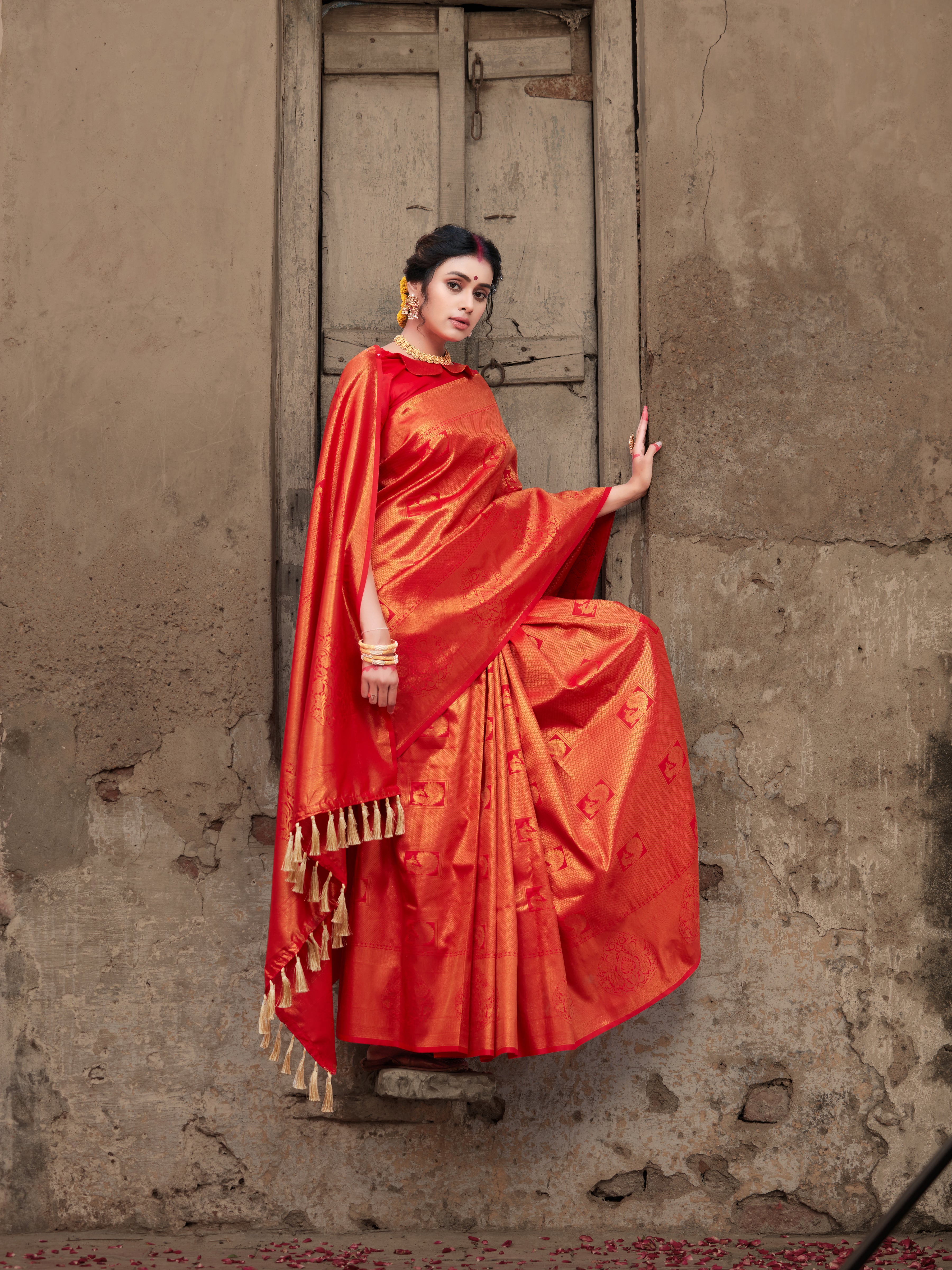 Women's Pure Kanjeevaram Silk Woven Saree Red - Tasarika