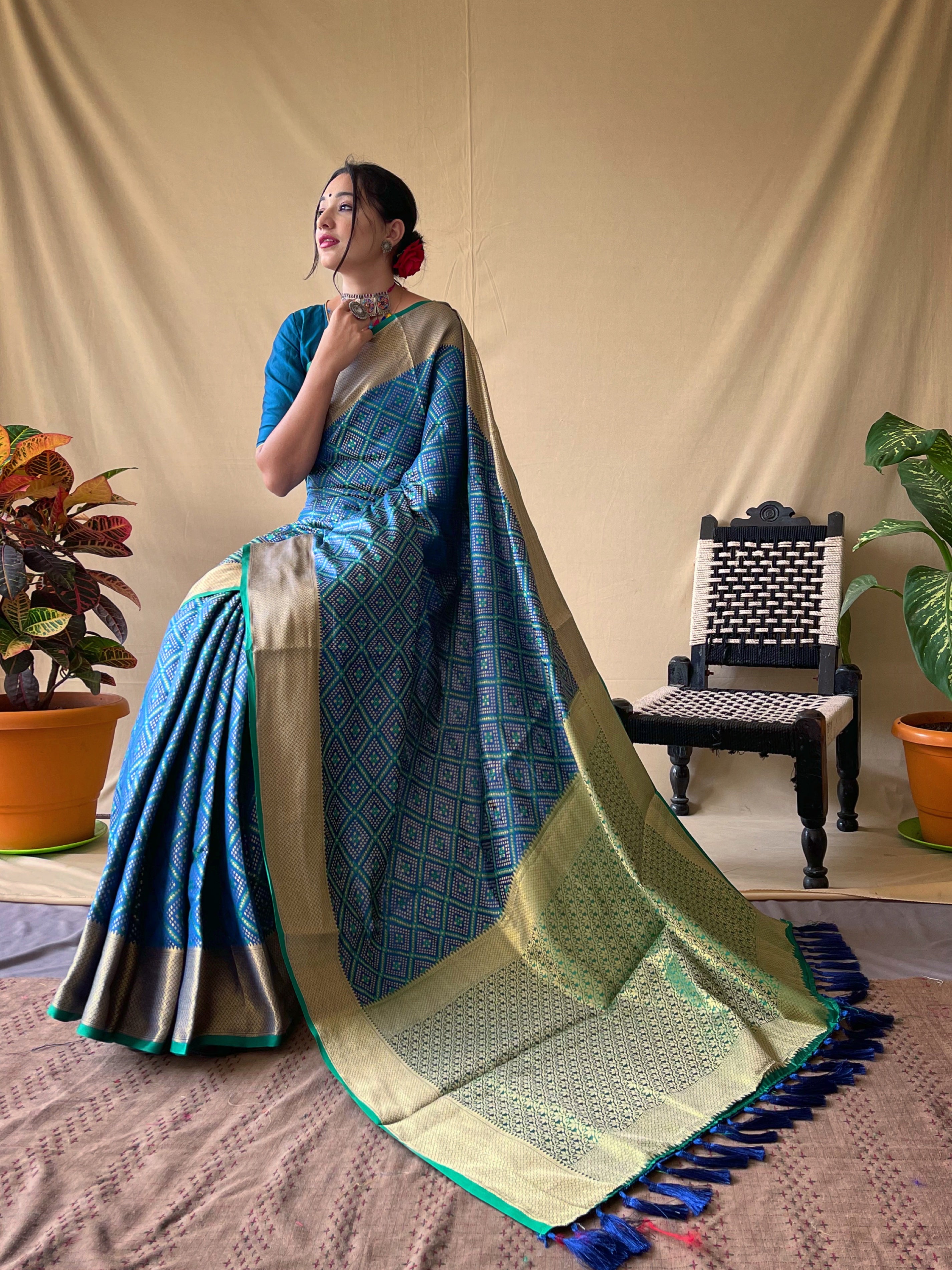 Women's Denim Color Bandhej Patola Denim Blue Woven Silk Saree - TASARIKA