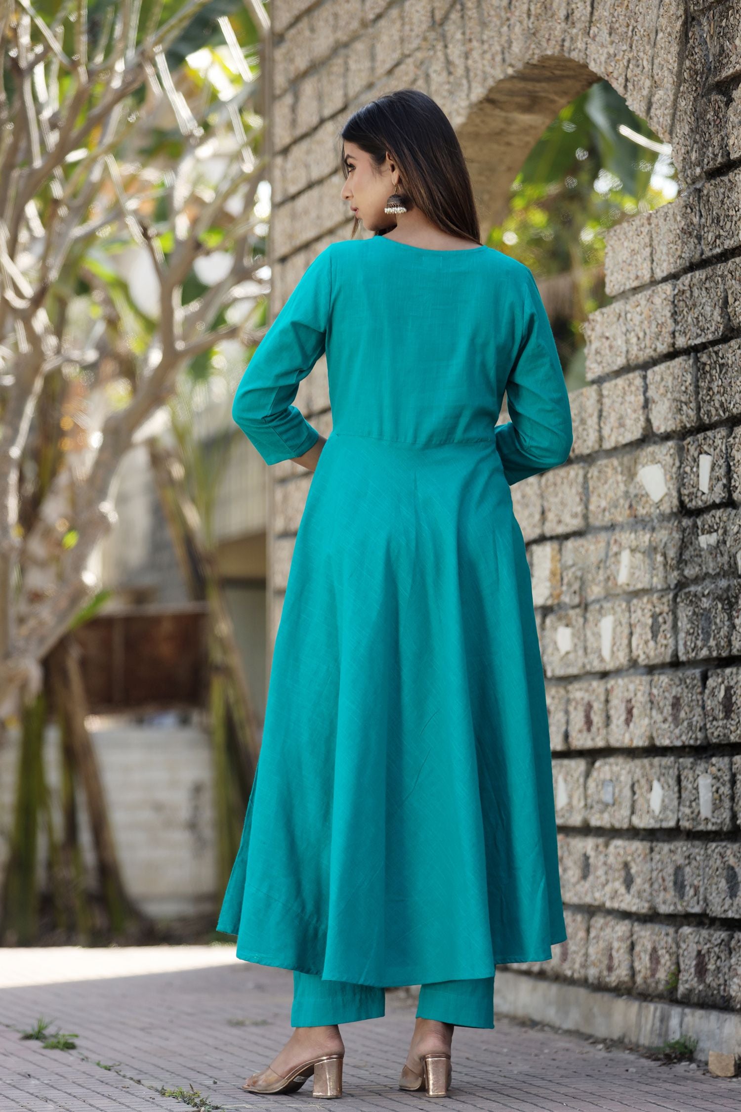 Women's Green Solid Sequin Anarkali Kurta - KAAJH