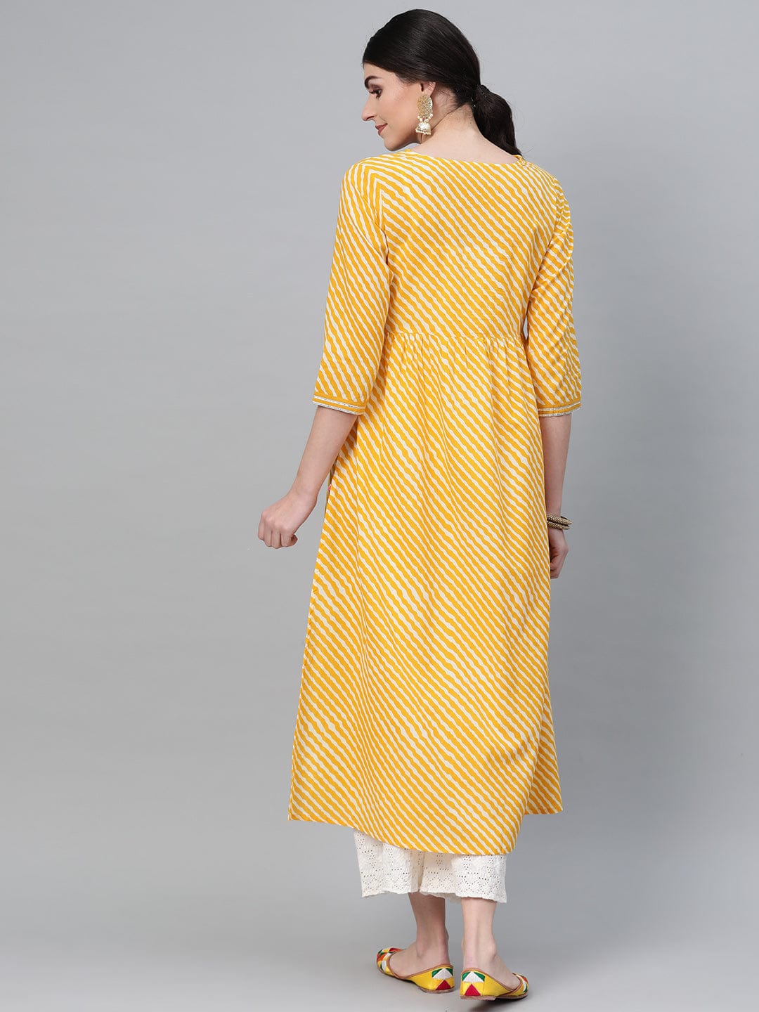 Women's Yellow & Off White Leheriya Print A-Line Kurta - Varanga