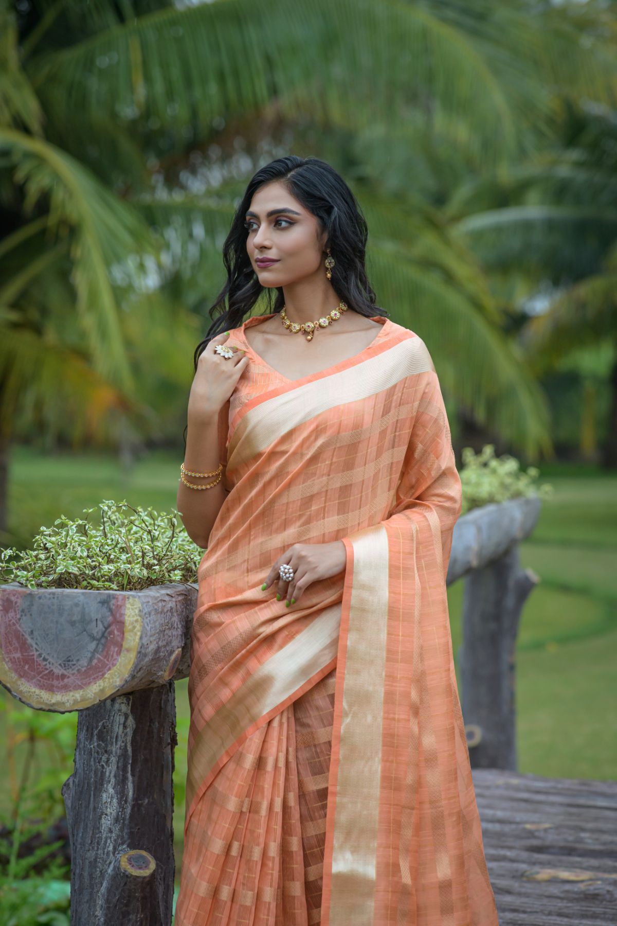 Women's Orange Woven Organza Silk Saree with Tassels - Vishnu Weaves