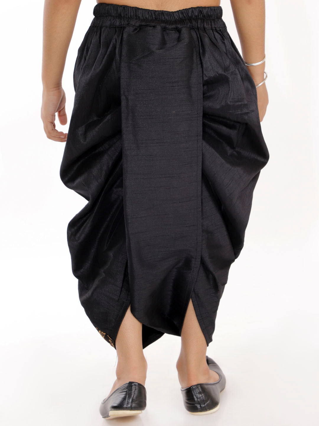 Color_Black