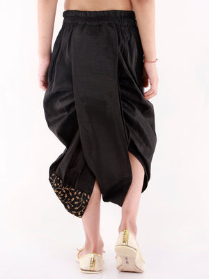 Color_Black