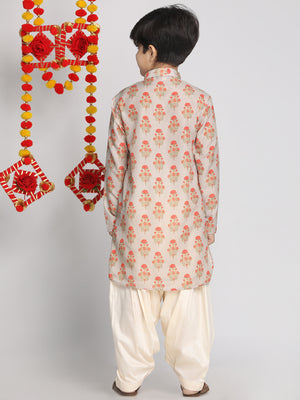 Color_Multicolor Base Beige & Cream