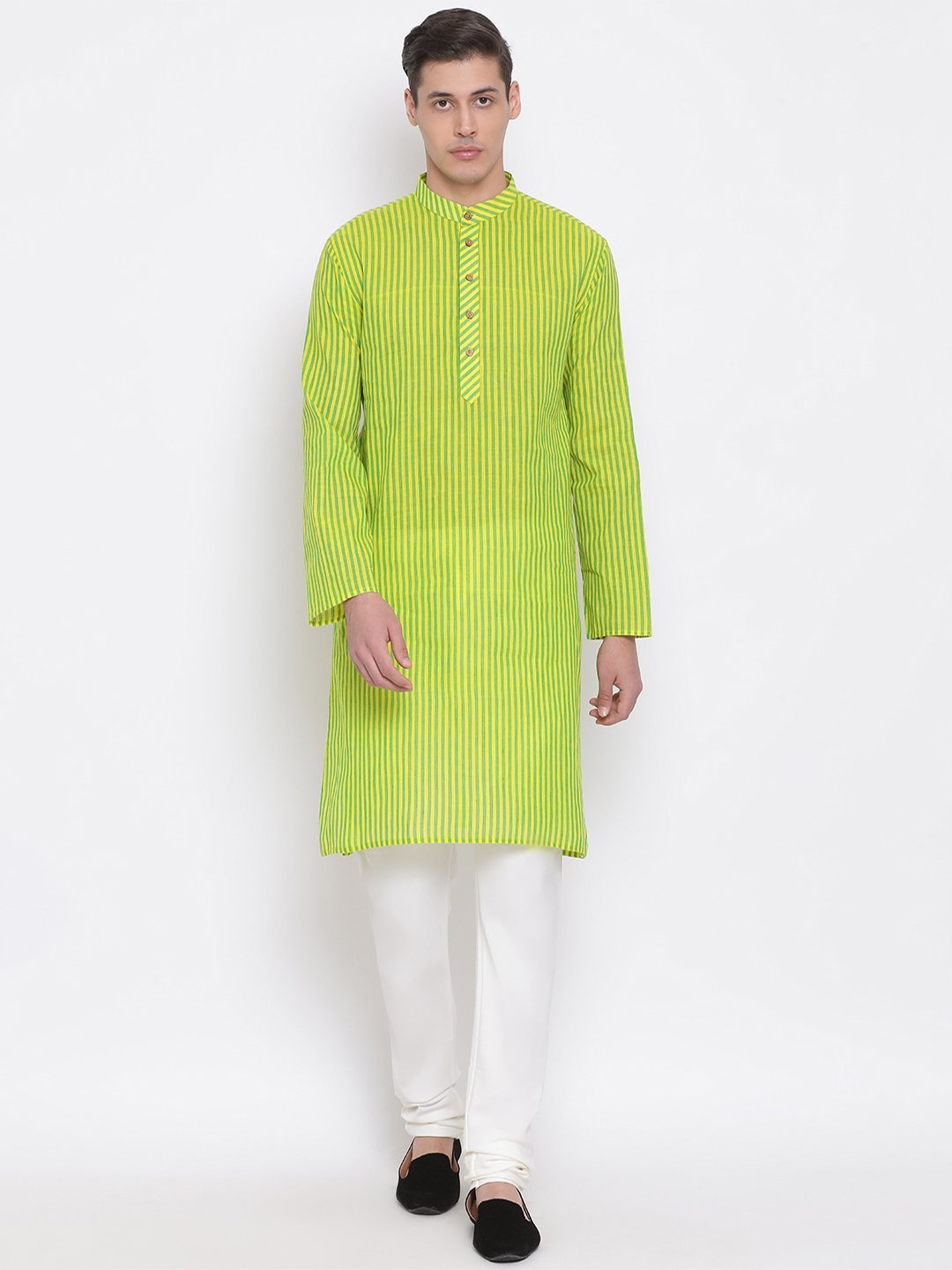 Men's Green Pure Cotton Kurta and Pyjama Set - Vastramay