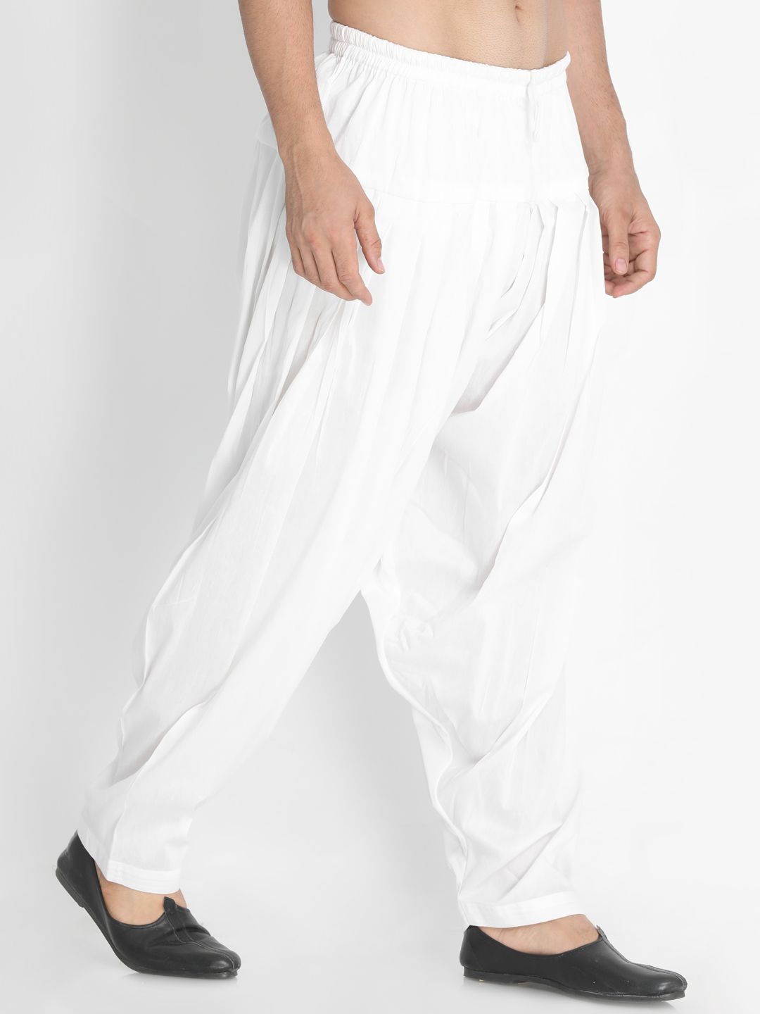 Men's White Cotton Blend Patiala Pyjama