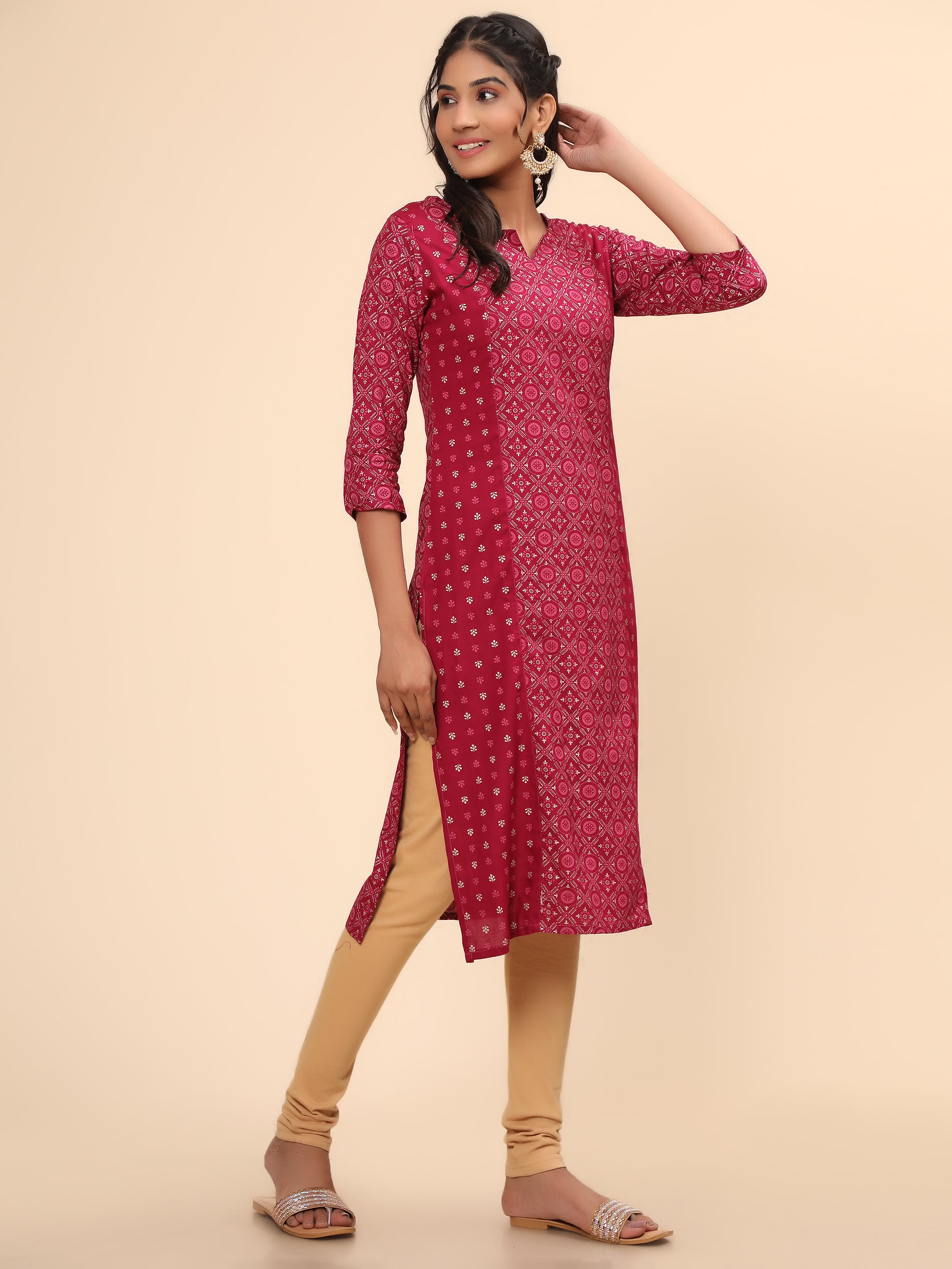 Women's Foil Print Straight Rayon Pink Stitched Kurta - Vbuyz