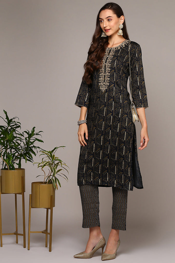 Women's Blue Silk Blend Ethnic Motifs Straight Kurta