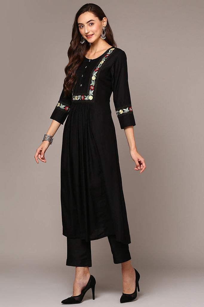 Color_Black