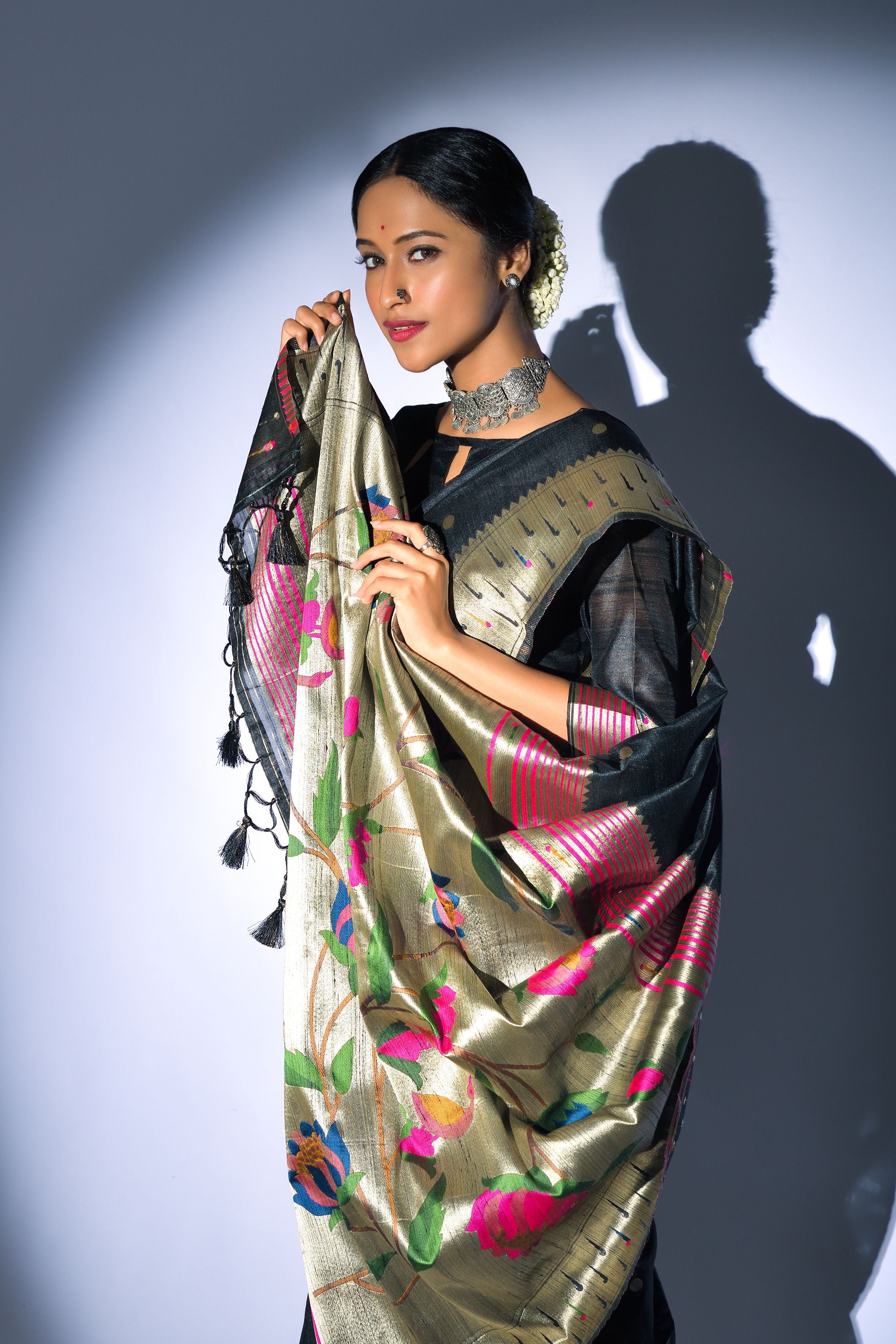 Women's Black Woven Tussar Silk Saree with Tassels - Vishnu Weaves